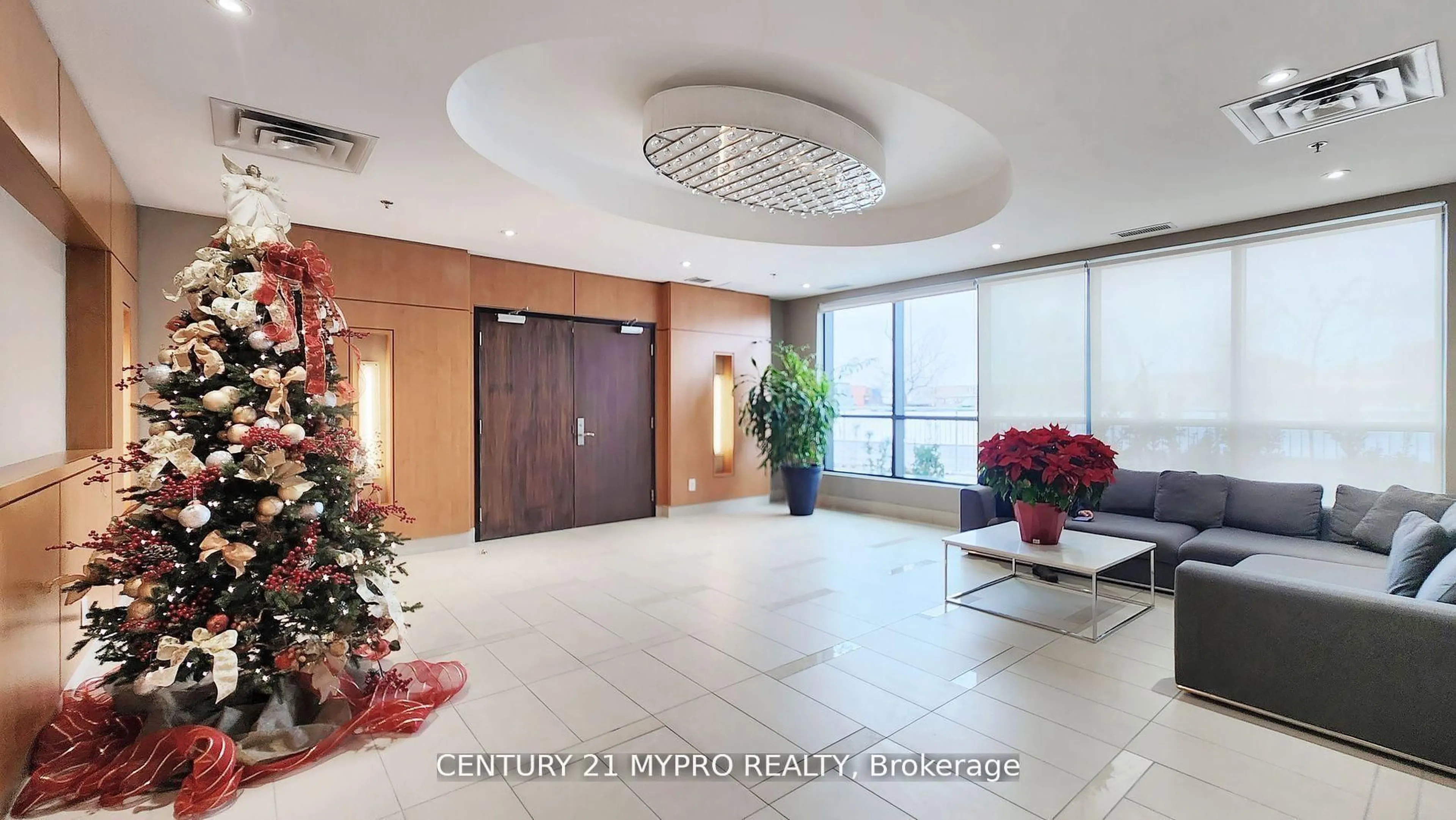 Indoor foyer for 840 Queen's Plate Dr #1003, Toronto Ontario M9W 0E7