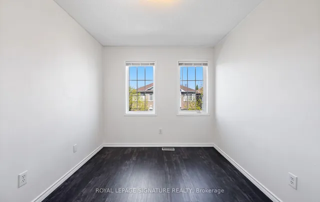 Additional property image - 1480 Britannia Rd Unit 155