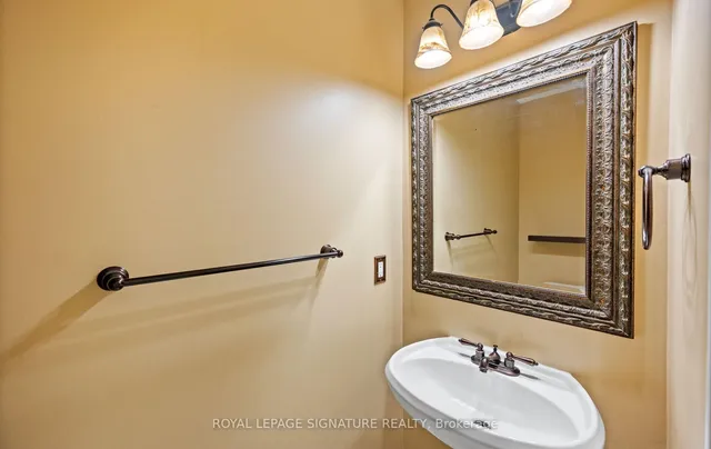 Additional property image - 1480 Britannia Rd Unit 155