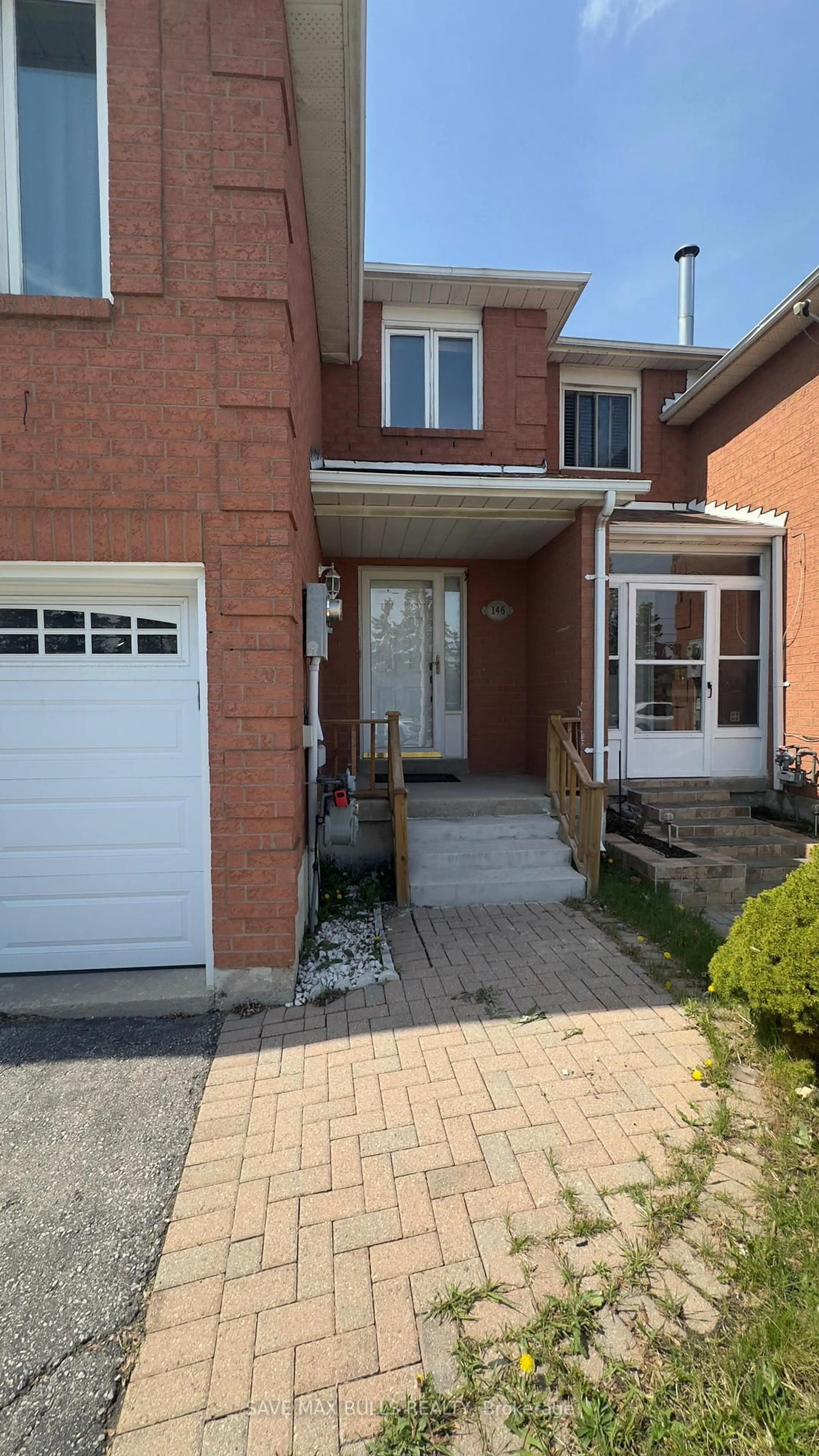 Home with brick exterior material, street for 146 Toba Cres, Brampton Ontario L6Z 4R9