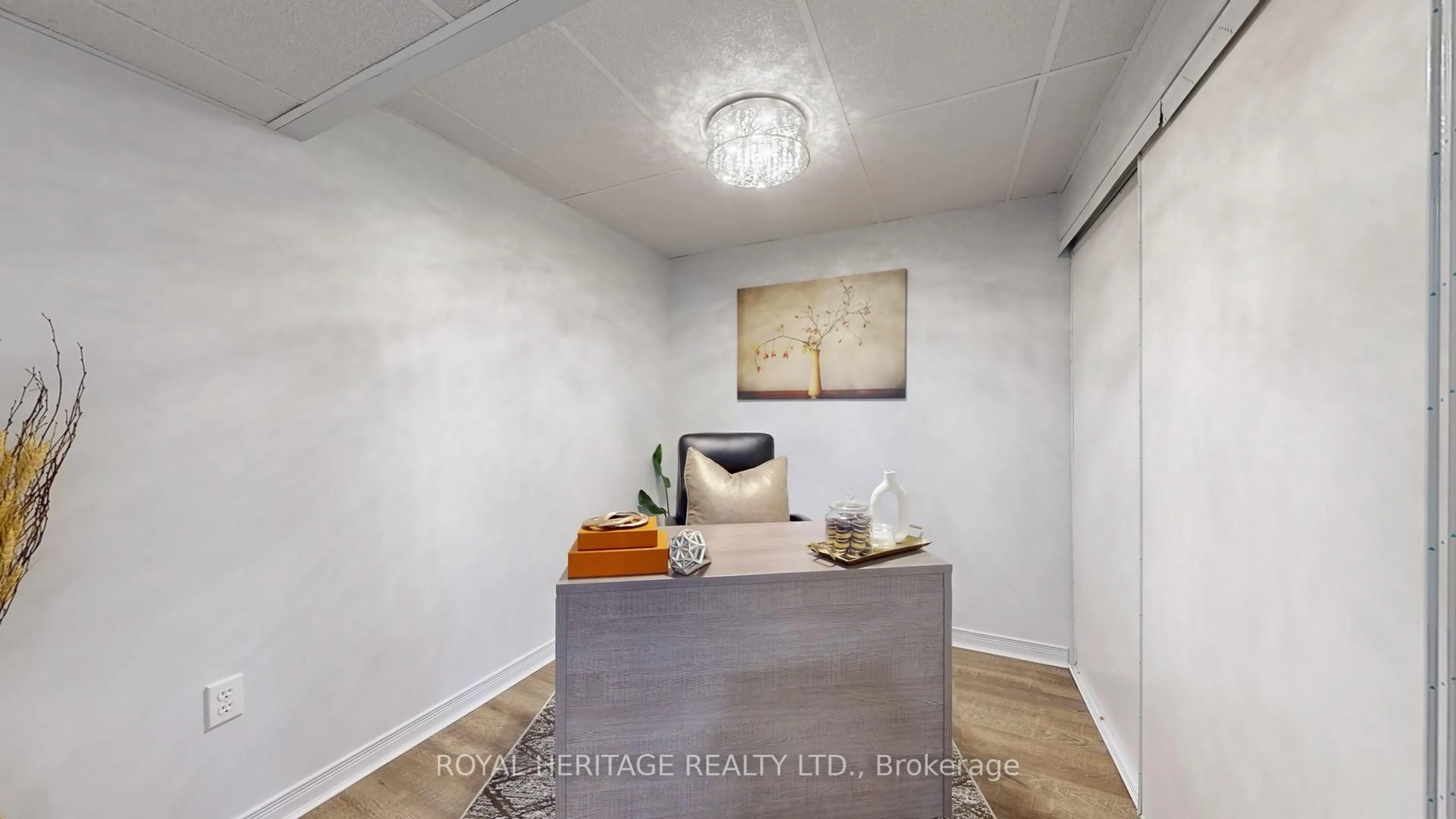 A pic of a room for 3 Frank Johnston Rd, Caledon Ontario L7E 2L4
