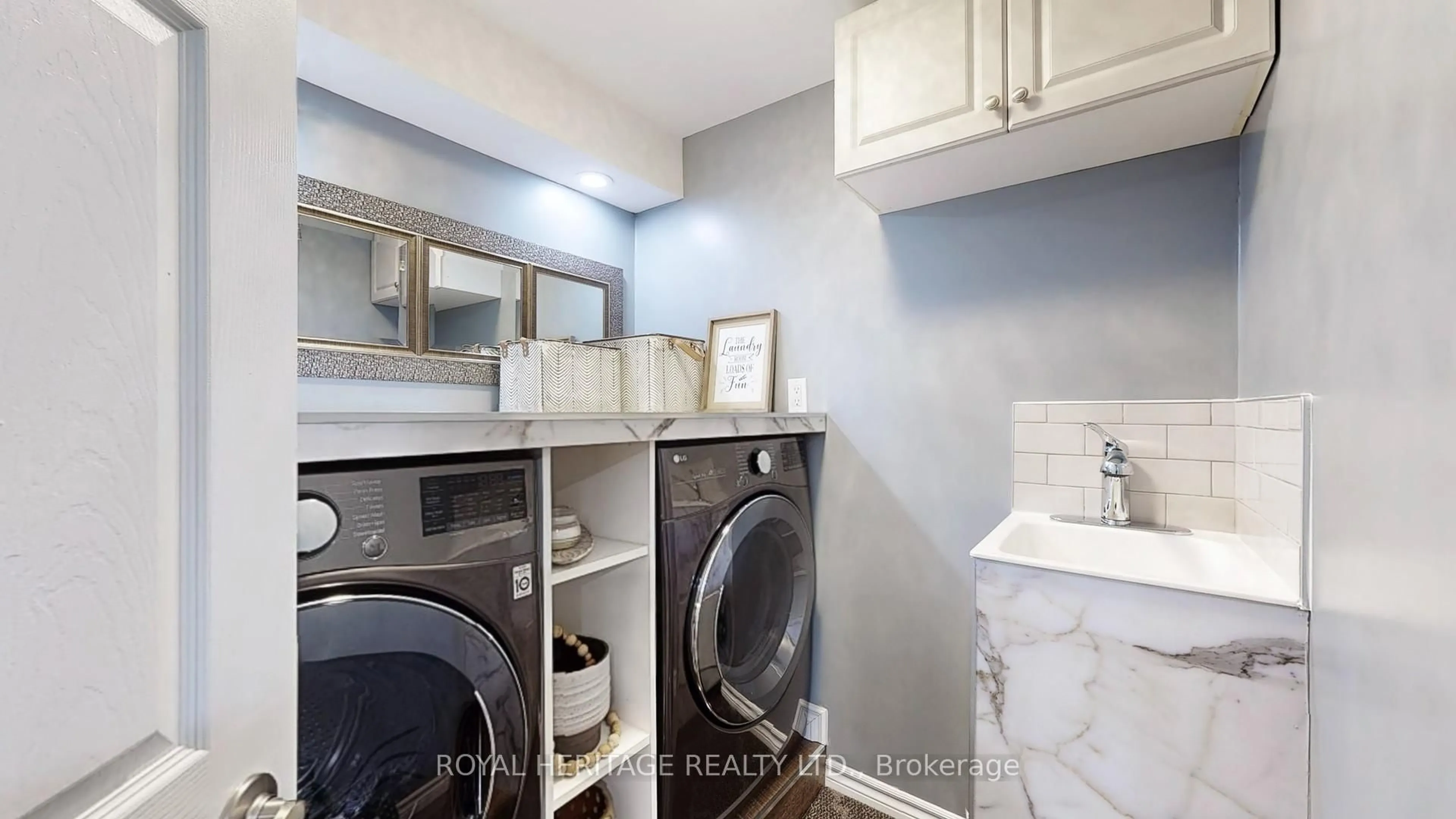 Laundry room for 3 Frank Johnston Rd, Caledon Ontario L7E 2L4