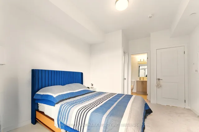 Additional property image - 4015 Hickory Dr Unit 2