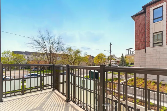 Additional property image - 4015 Hickory Dr Unit 2