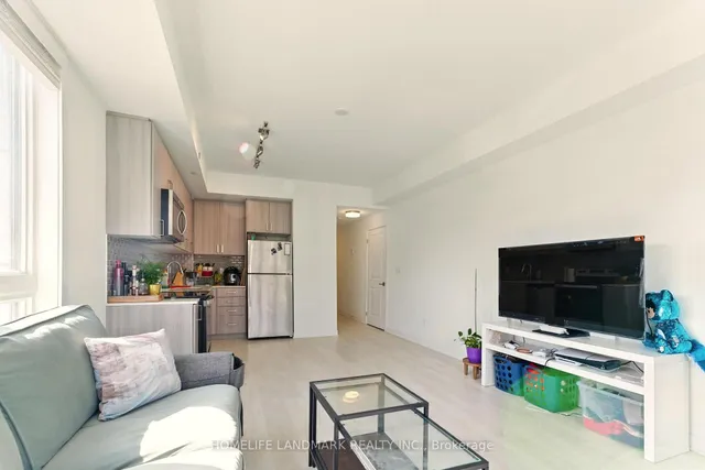 Additional property image - 4015 Hickory Dr Unit 2