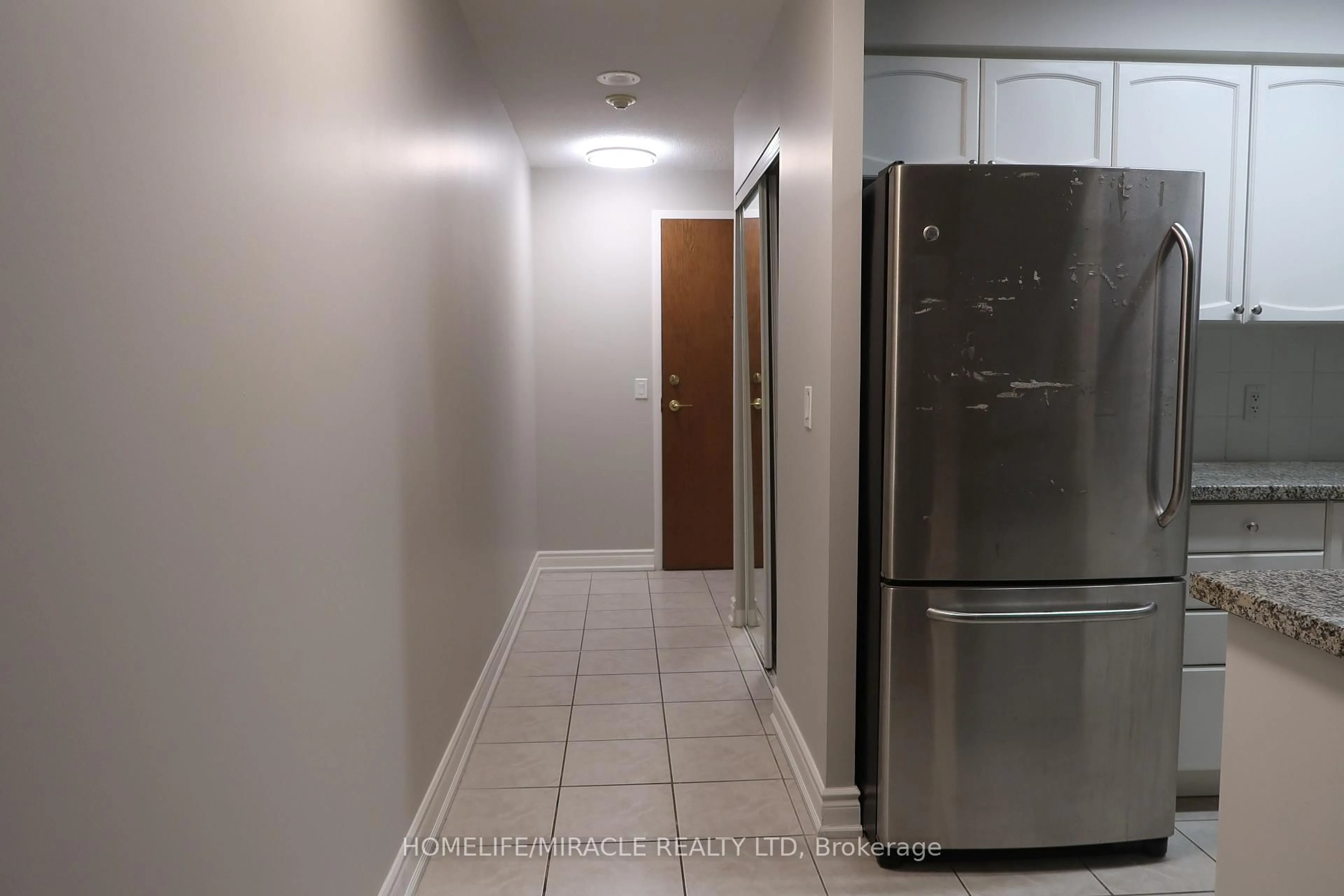 Unknown for 4889 Kimbermount Ave #1801, Mississauga Ontario L5M 7R9