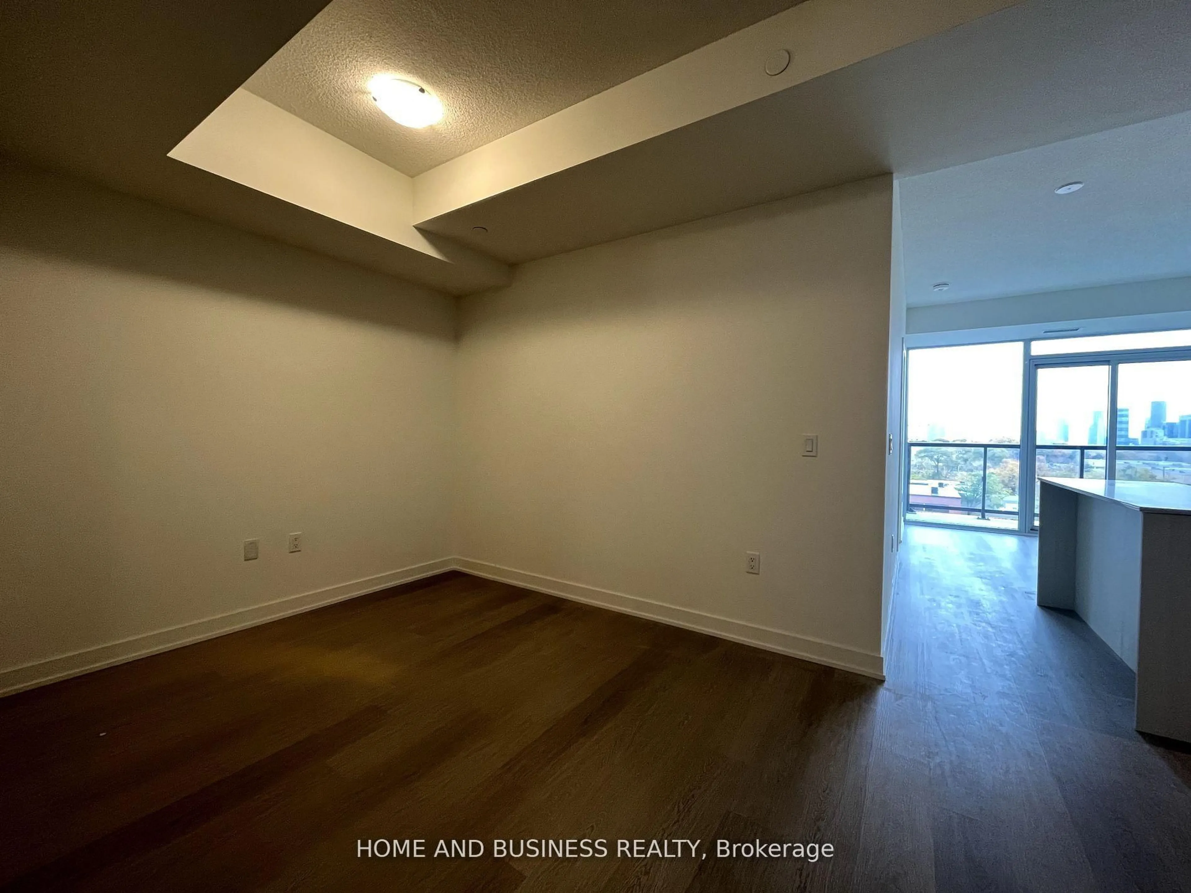 A pic of a room for 859 The Queensway N/A #525, Toronto Ontario M8Z 1N8