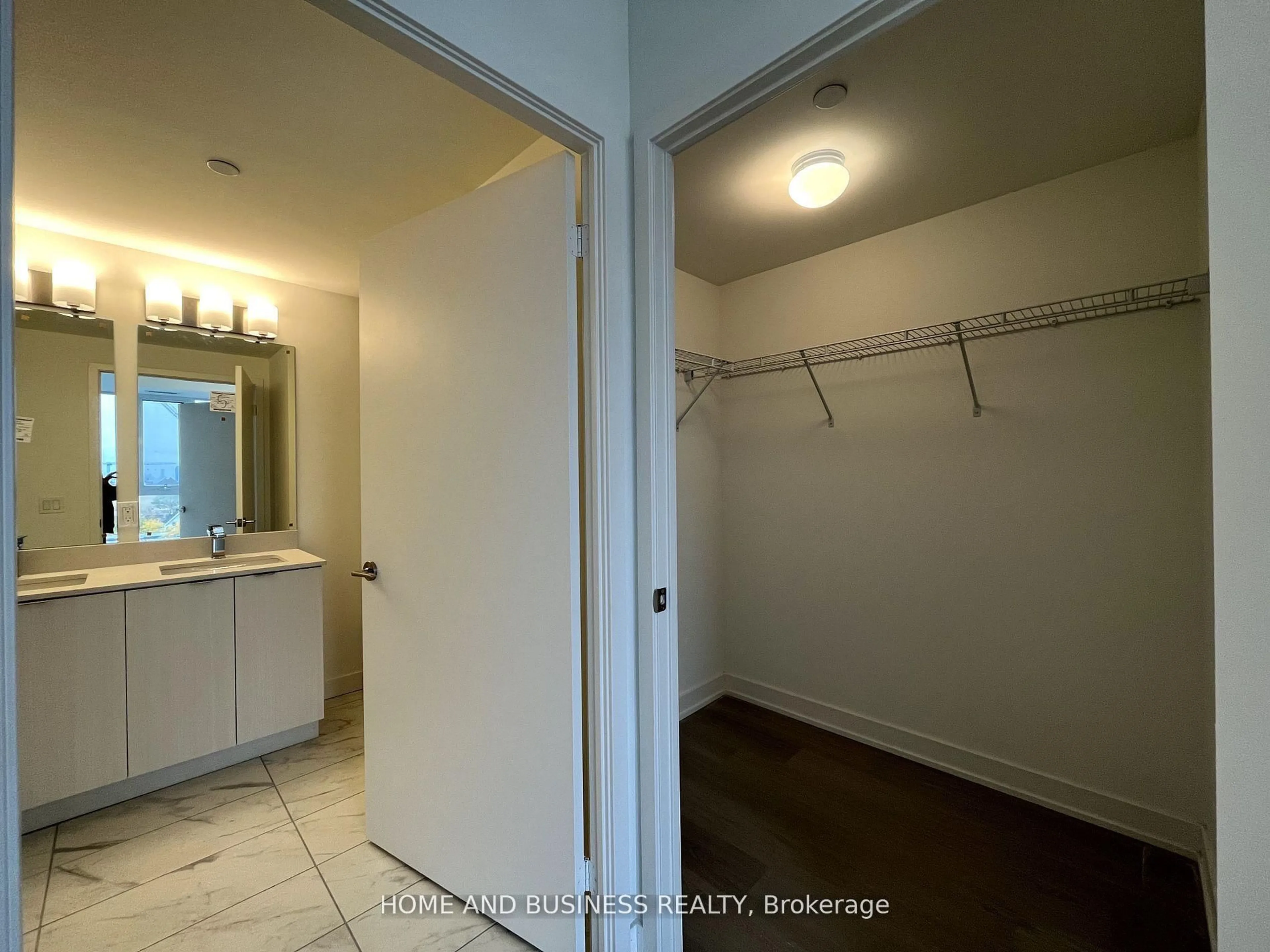 Unknown for 859 The Queensway N/A #525, Toronto Ontario M8Z 1N8