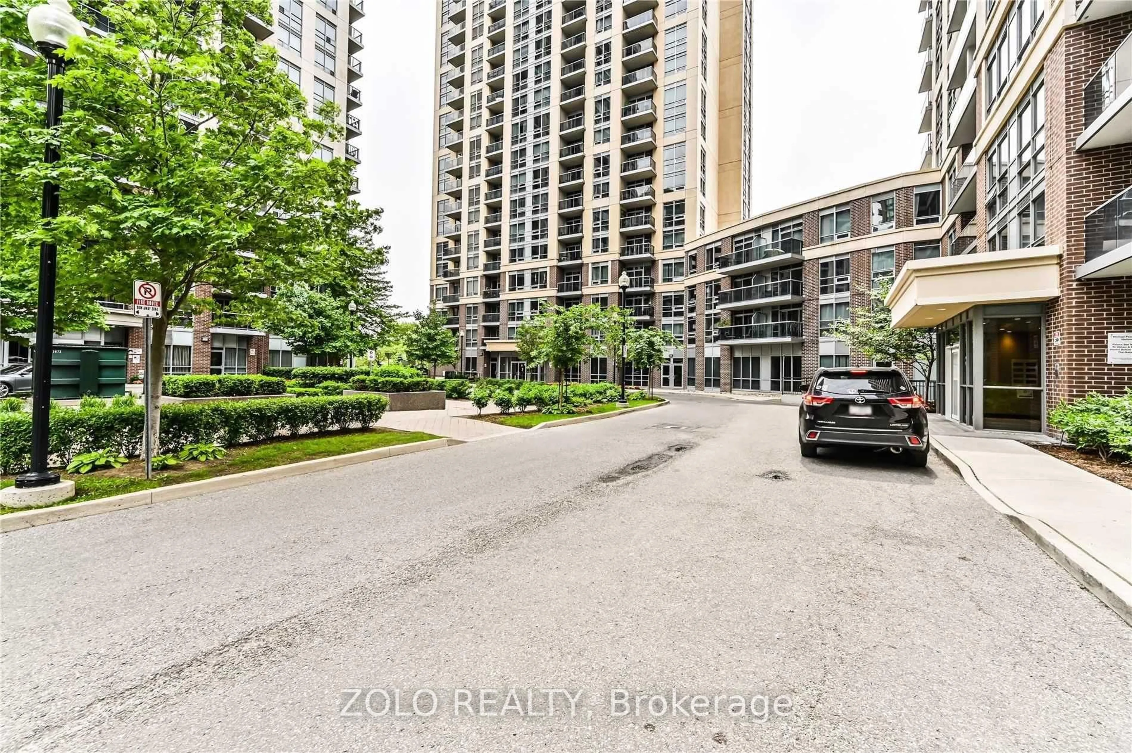 Patio, city buildings view from balcony for 1 Michael Power Pl #1801, Toronto Ontario M9A 0A1