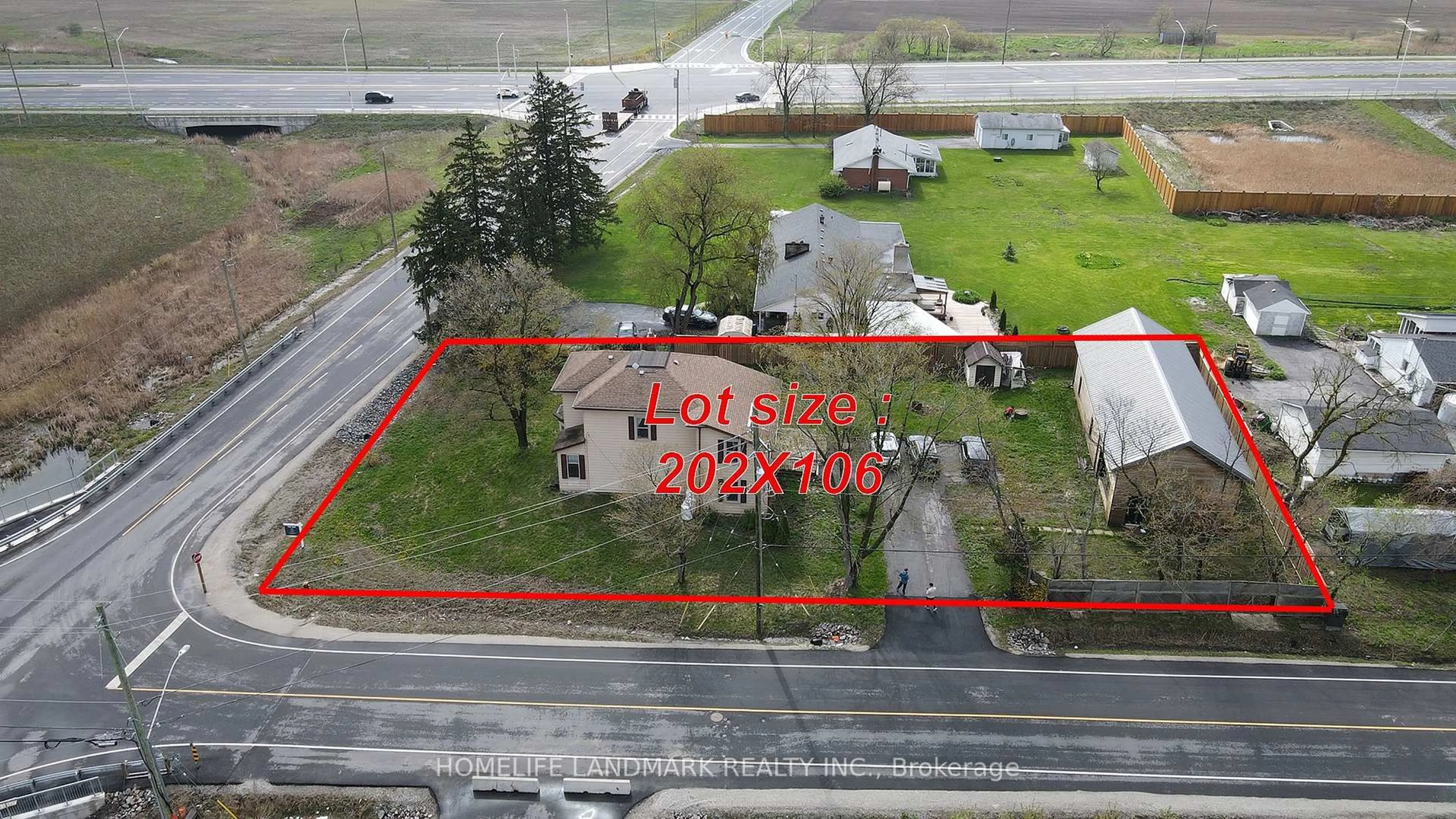 A pic from outside/outdoor area/front of a property/back of a property/a pic from drone, street for 9950 Britannia Rd, Milton Ontario L9E 0E4