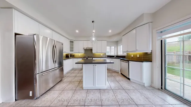 Additional property image - 323 Bristol Rd