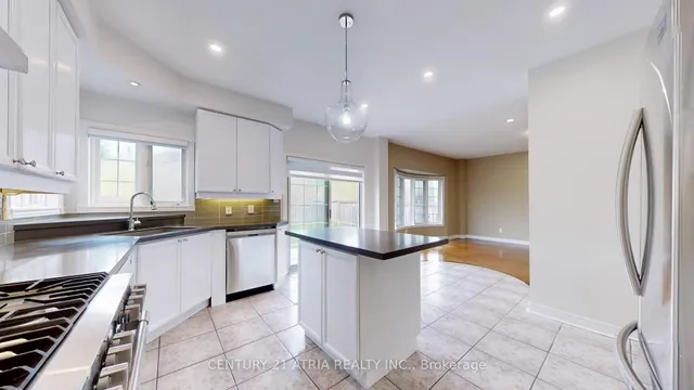 Additional property image - 323 Bristol Rd