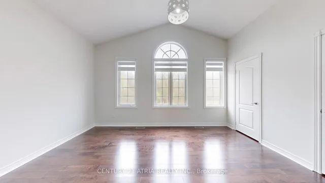 Additional property image - 323 Bristol Rd