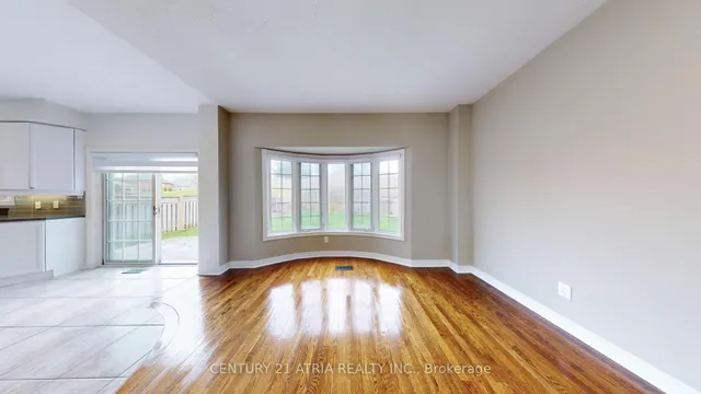 Additional property image - 323 Bristol Rd