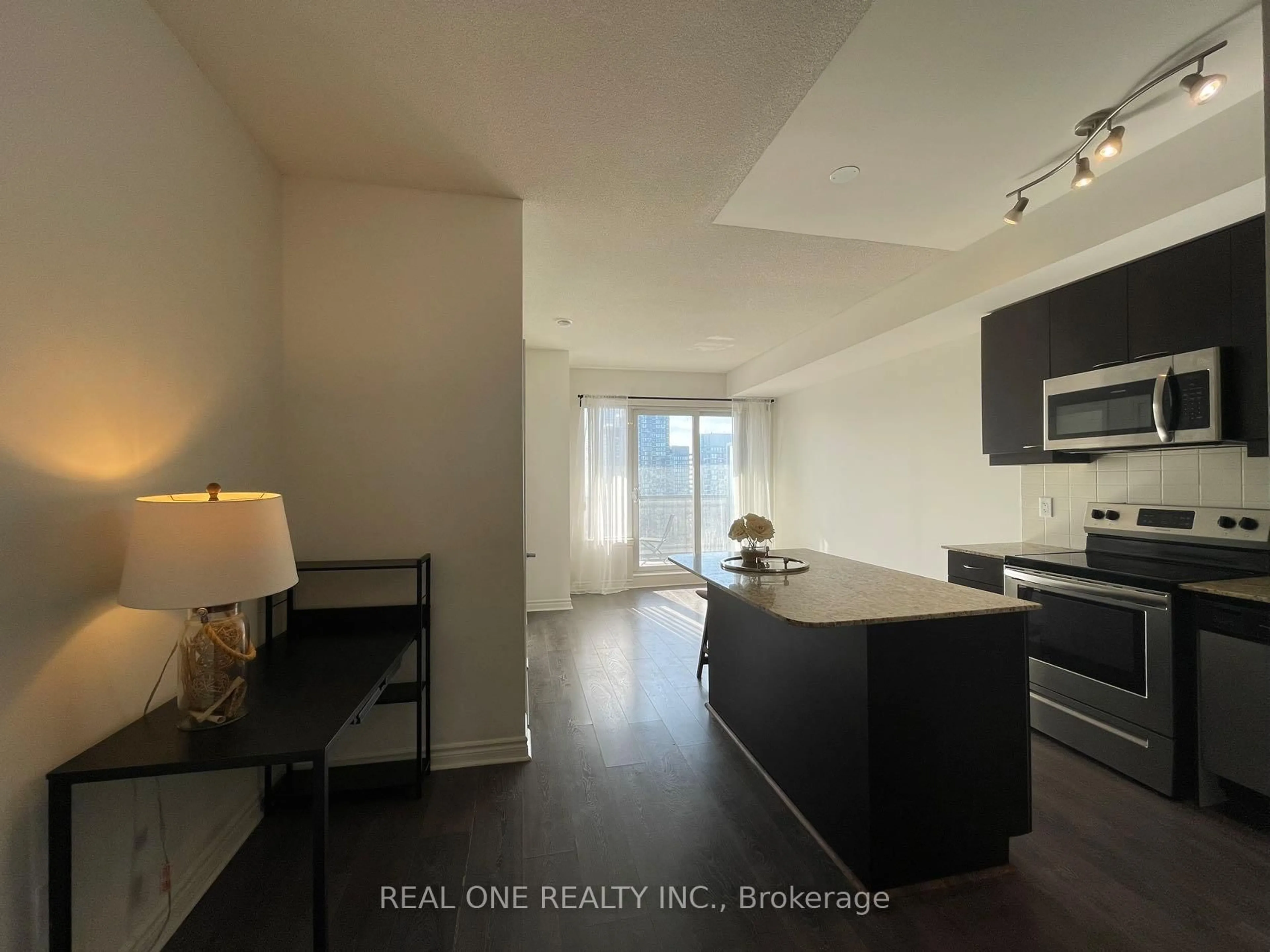 A pic of a room for 385 Prince Of Wales Dr #3006, Mississauga Ontario L5B 0C6