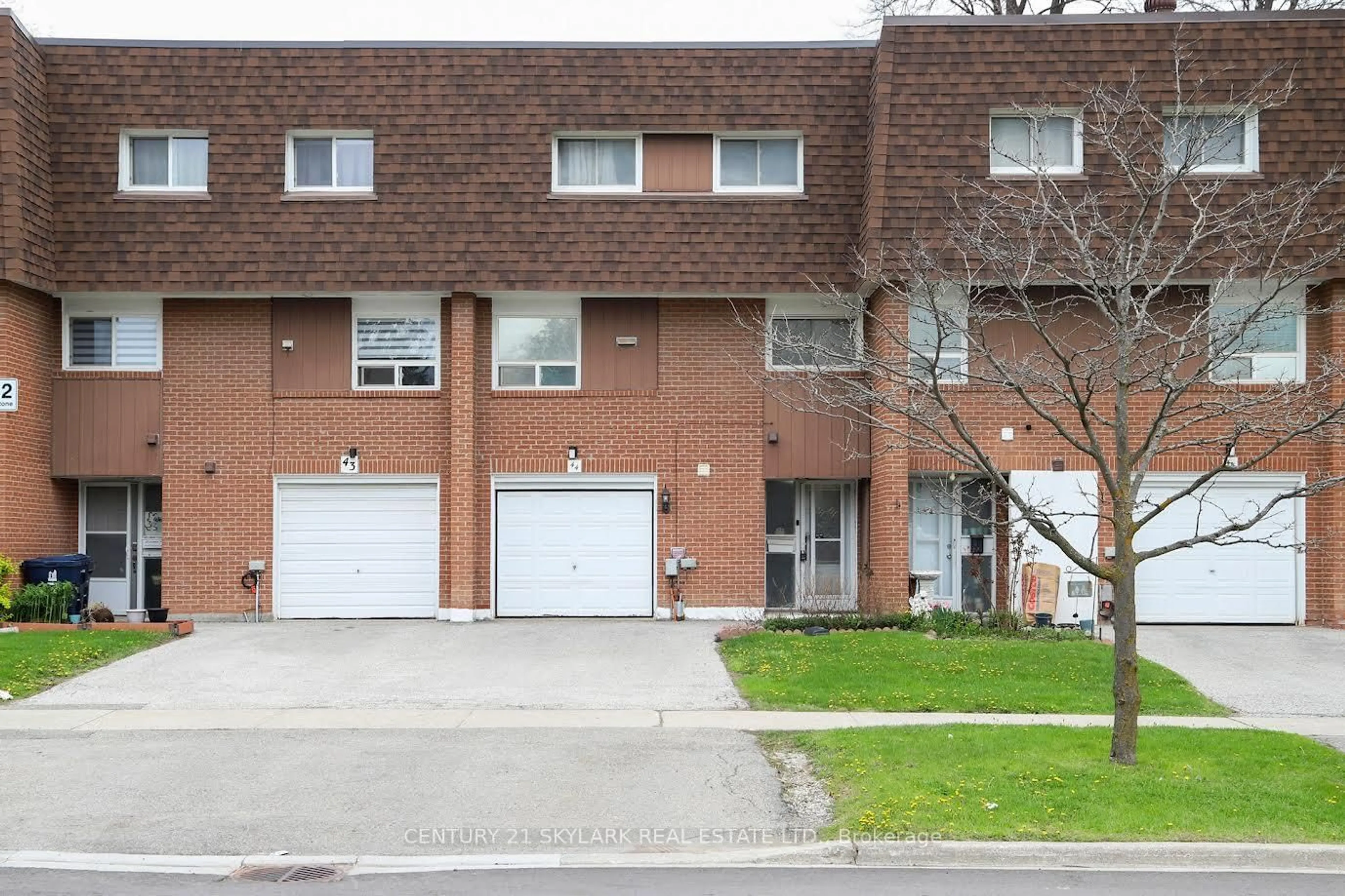Unknown for 452 Silverstone Dr #44, Toronto Ontario M9V 3K8