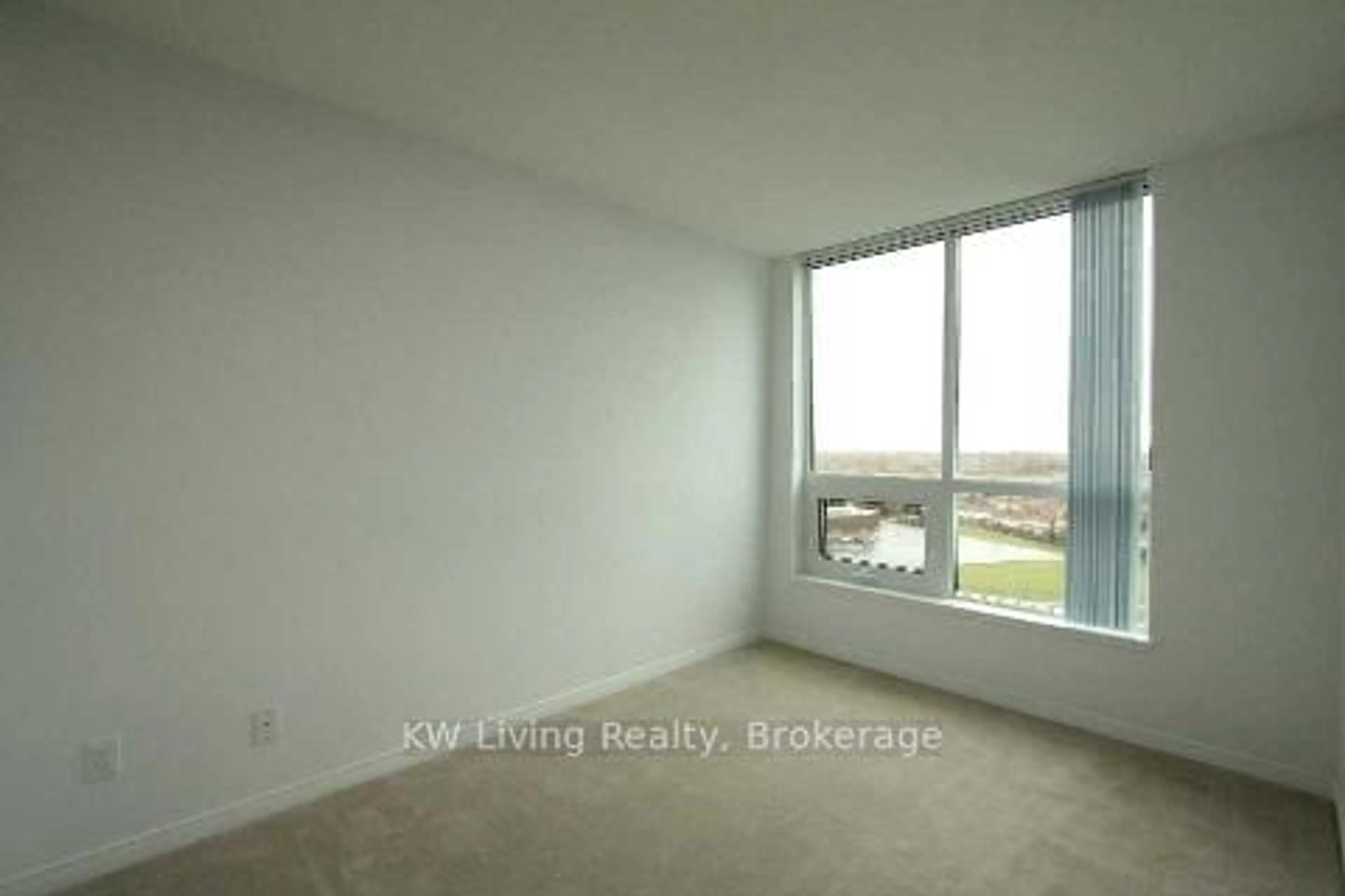 A pic of a room for 4900 Glen Erin Dr #1505, Mississauga Ontario L5M 7S2