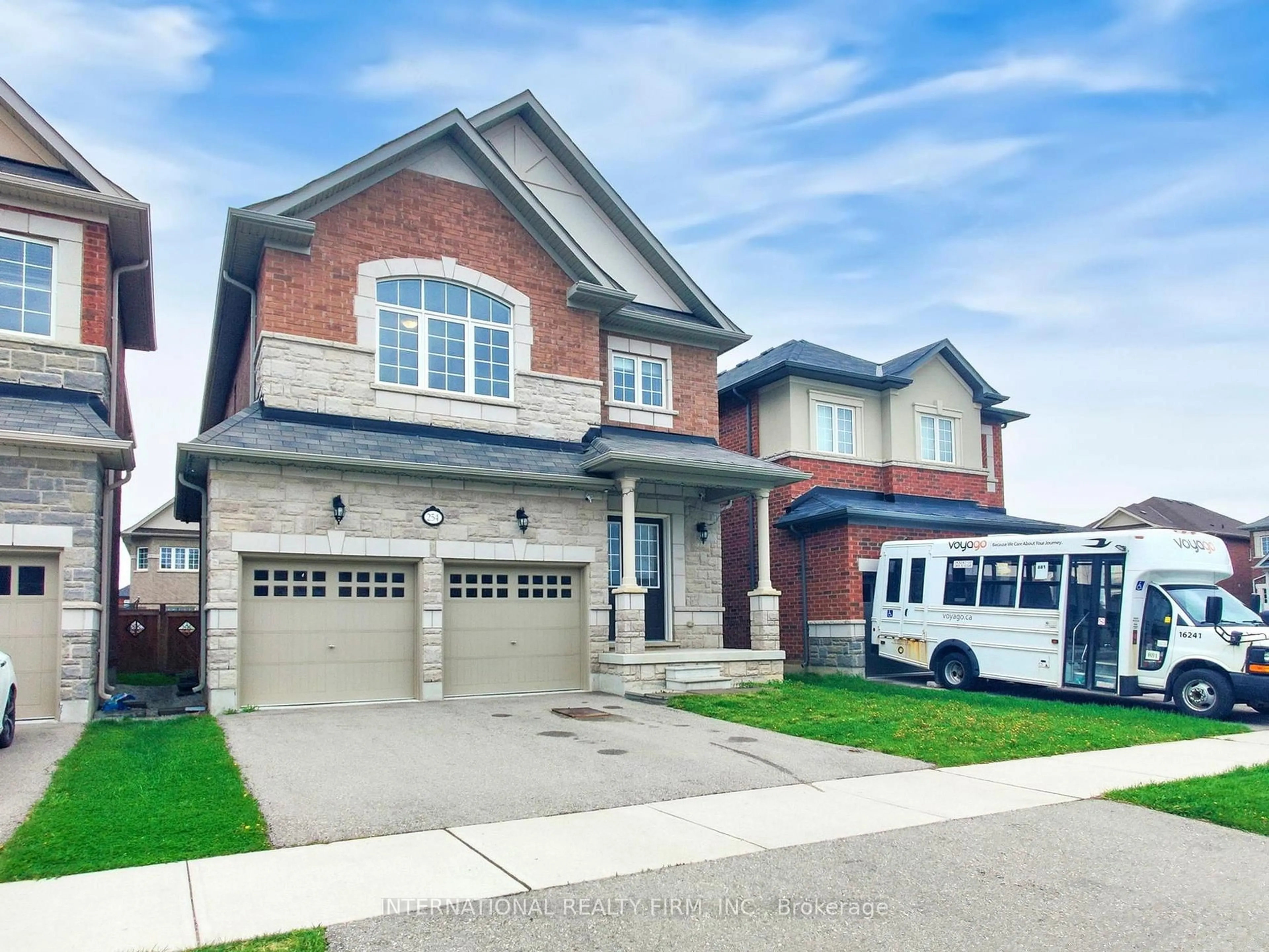 Home with brick exterior material, street for 254 Niagara Tr, Halton Hills Ontario L7G 0M4