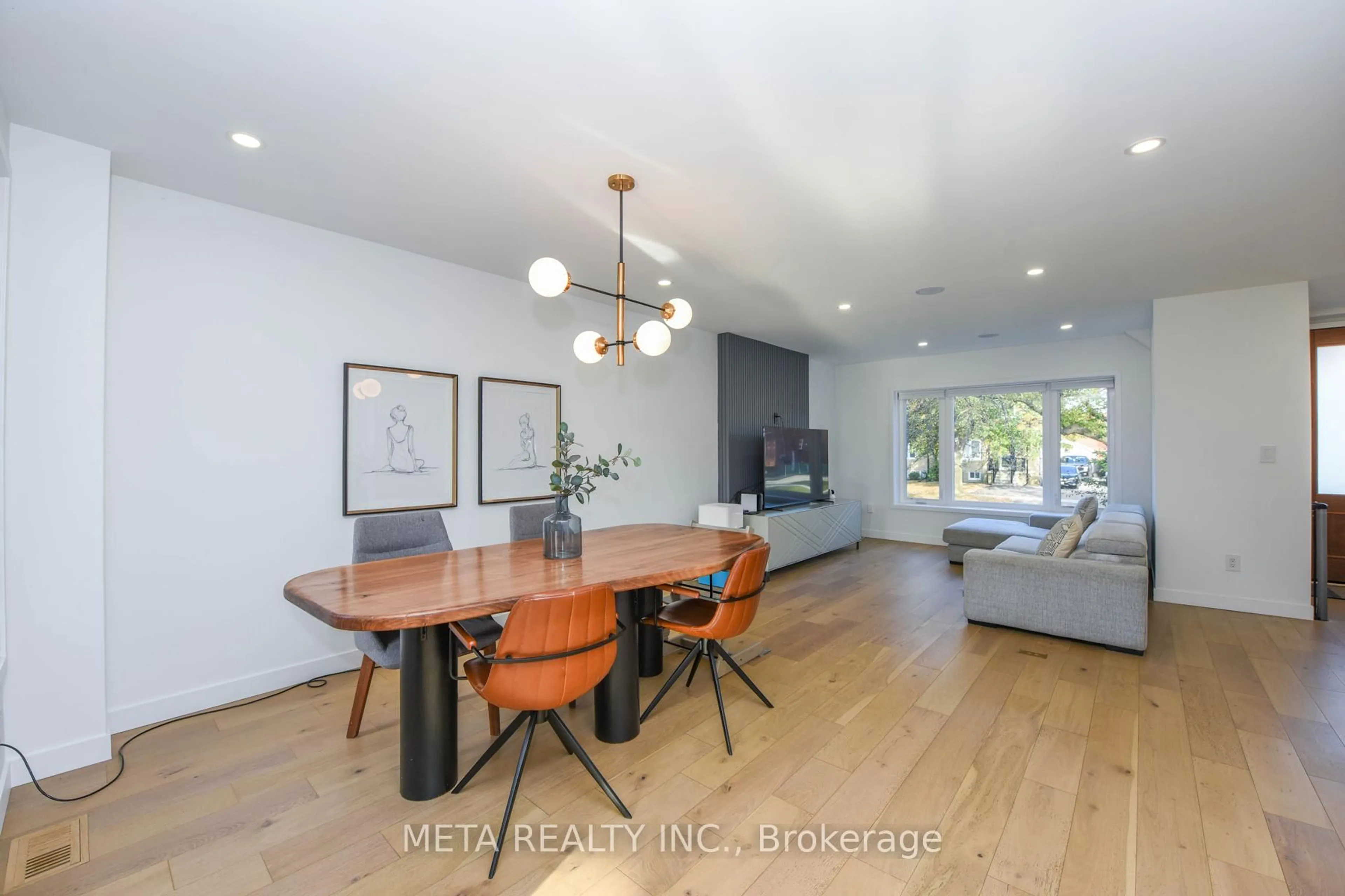 Dining room, wood/laminate floor for 28 Connorvale Ave, Toronto Ontario M8W 4A1