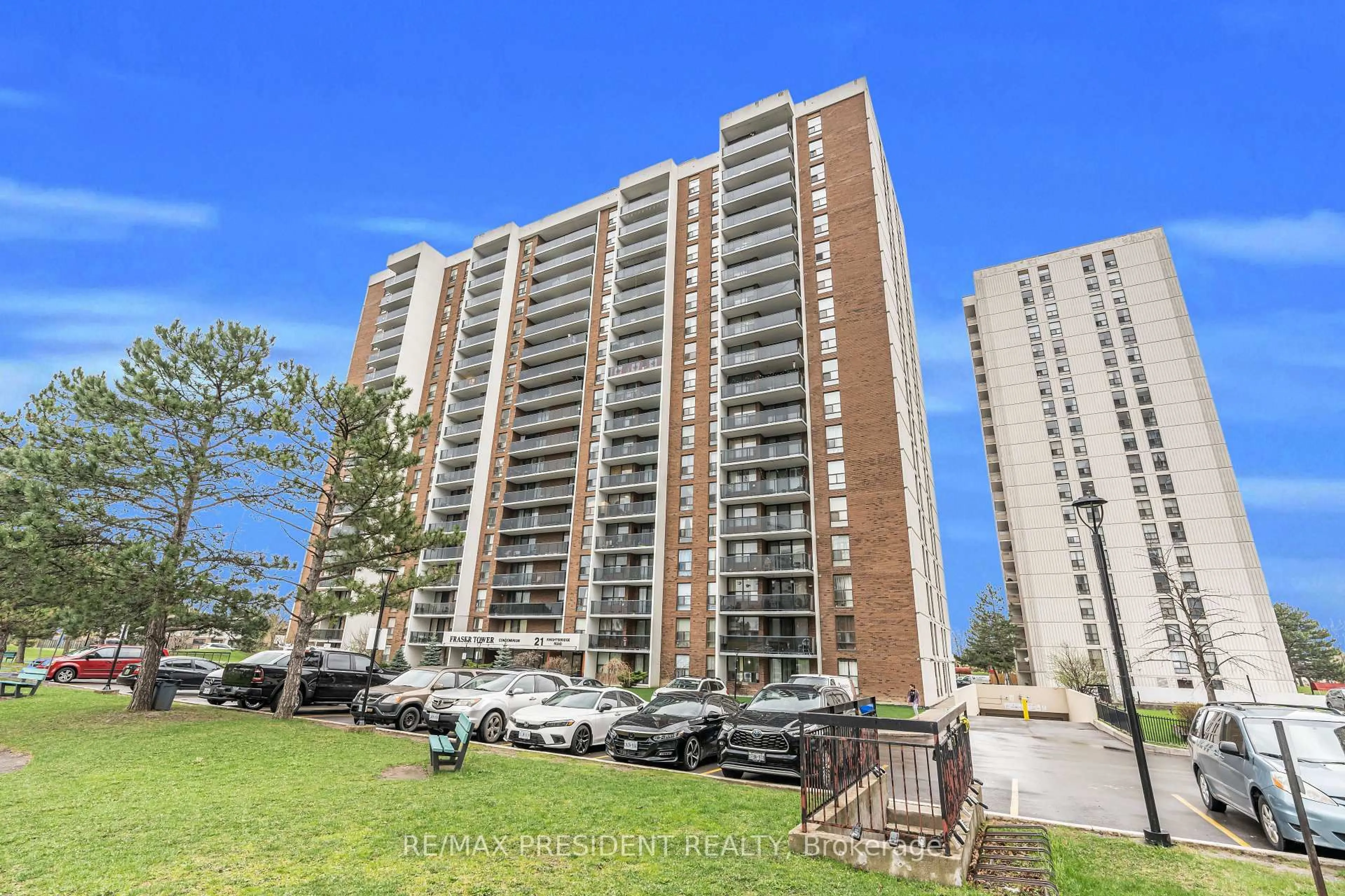 A pic from outside/outdoor area/front of a property/back of a property/a pic from drone, city buildings view from balcony for 21 Knightsbridge Rd #1408, Brampton Ontario L6T 3Y1