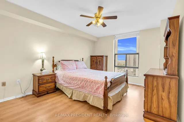 Additional property image - 21 Knightsbridge Rd Unit 1408
