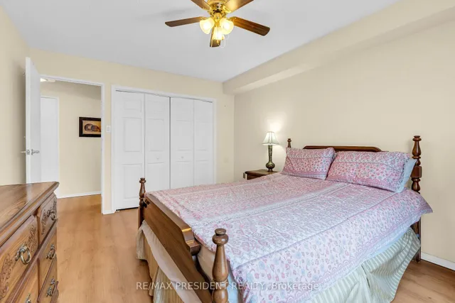 Additional property image - 21 Knightsbridge Rd Unit 1408