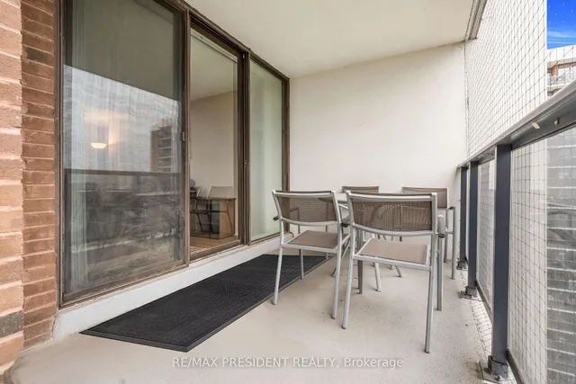 Additional property image - 21 Knightsbridge Rd Unit 1408
