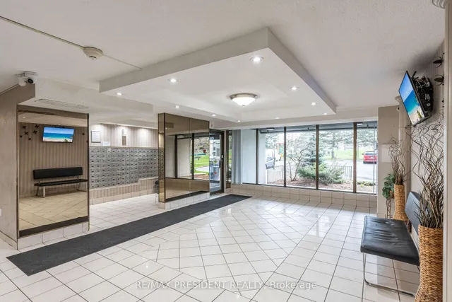 Additional property image - 21 Knightsbridge Rd Unit 1408