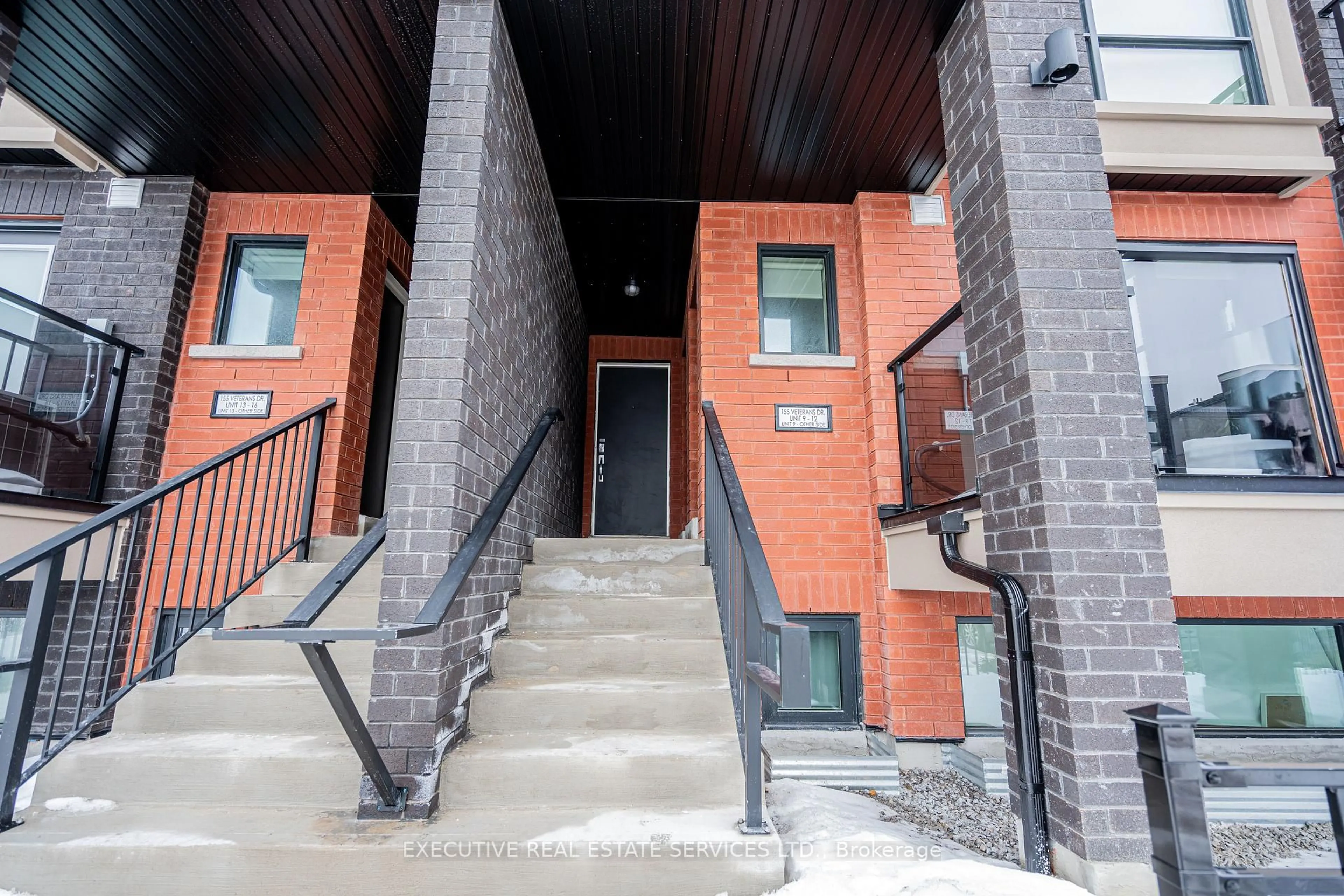 Unknown for 155 Veterans Dr #10, Brampton Ontario L7A 5L2