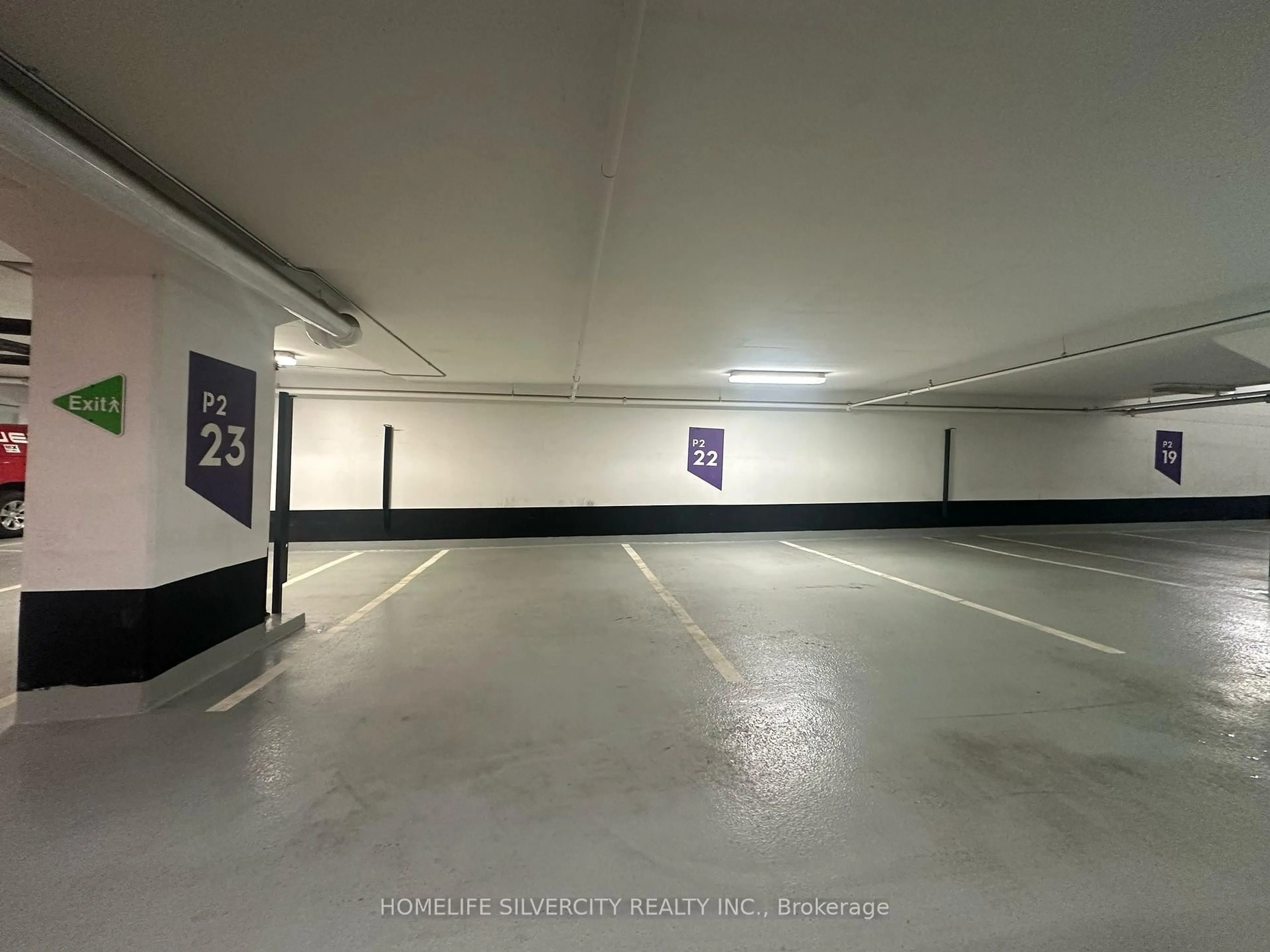 Parking for 3900 Confederation Pkwy #3908, Mississauga Ontario L5B 0M3