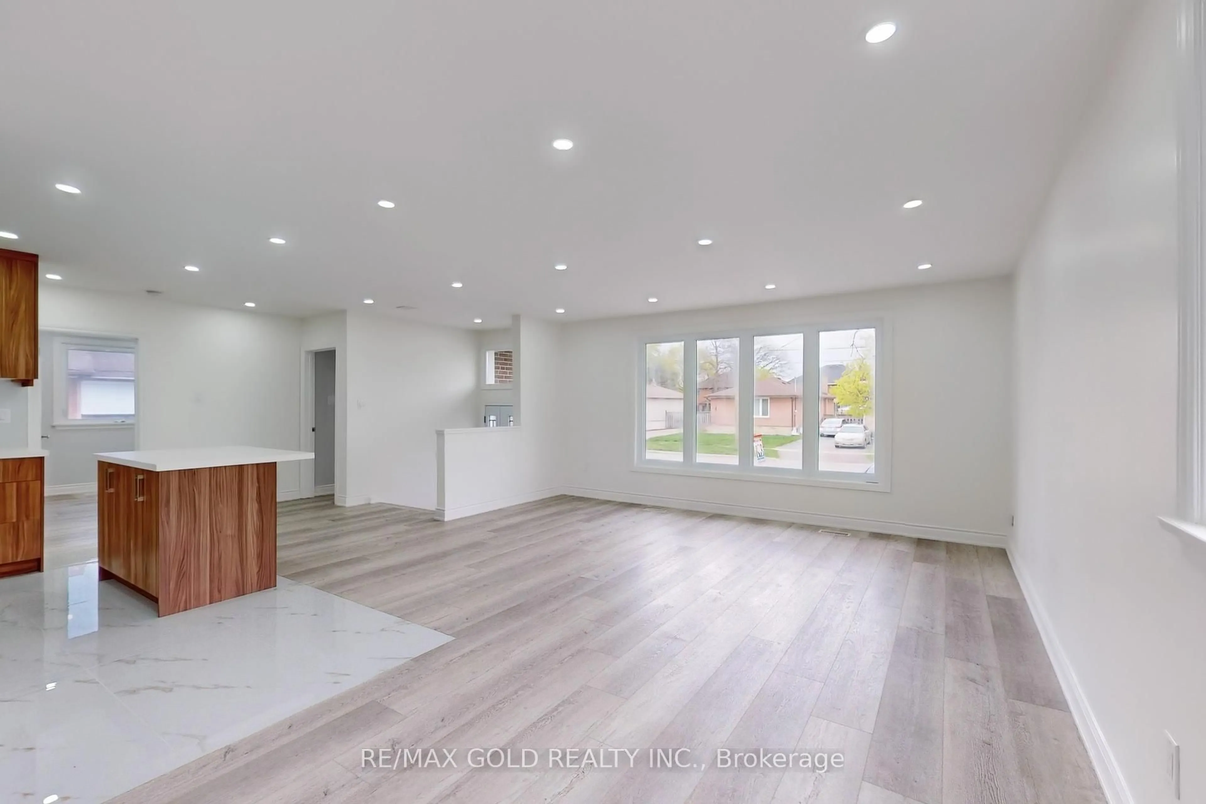 Unknown for 70 Kimbark Dr, Brampton Ontario L6X 2A4