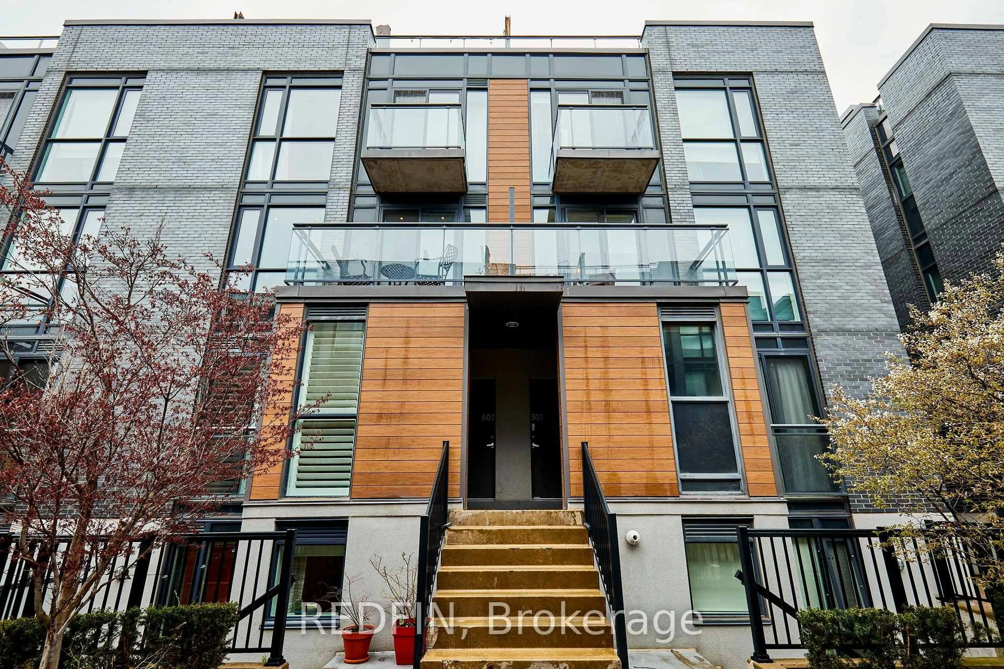 Home with brick exterior material, building for 15 Sousa Mendes St #602, Toronto Ontario M6P 0A9