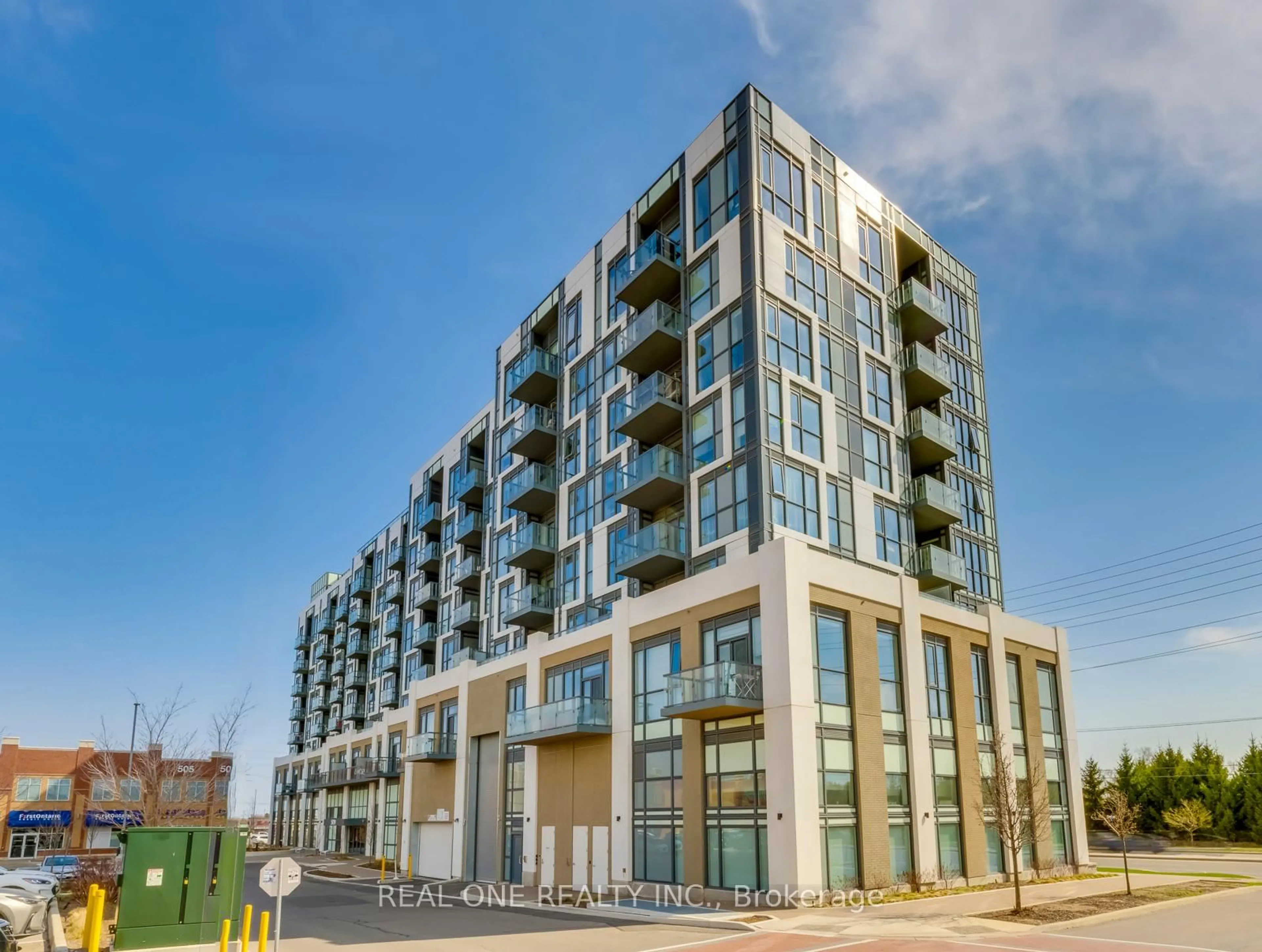Unknown for 509 Dundas St #815, Oakville Ontario L6M 4M2