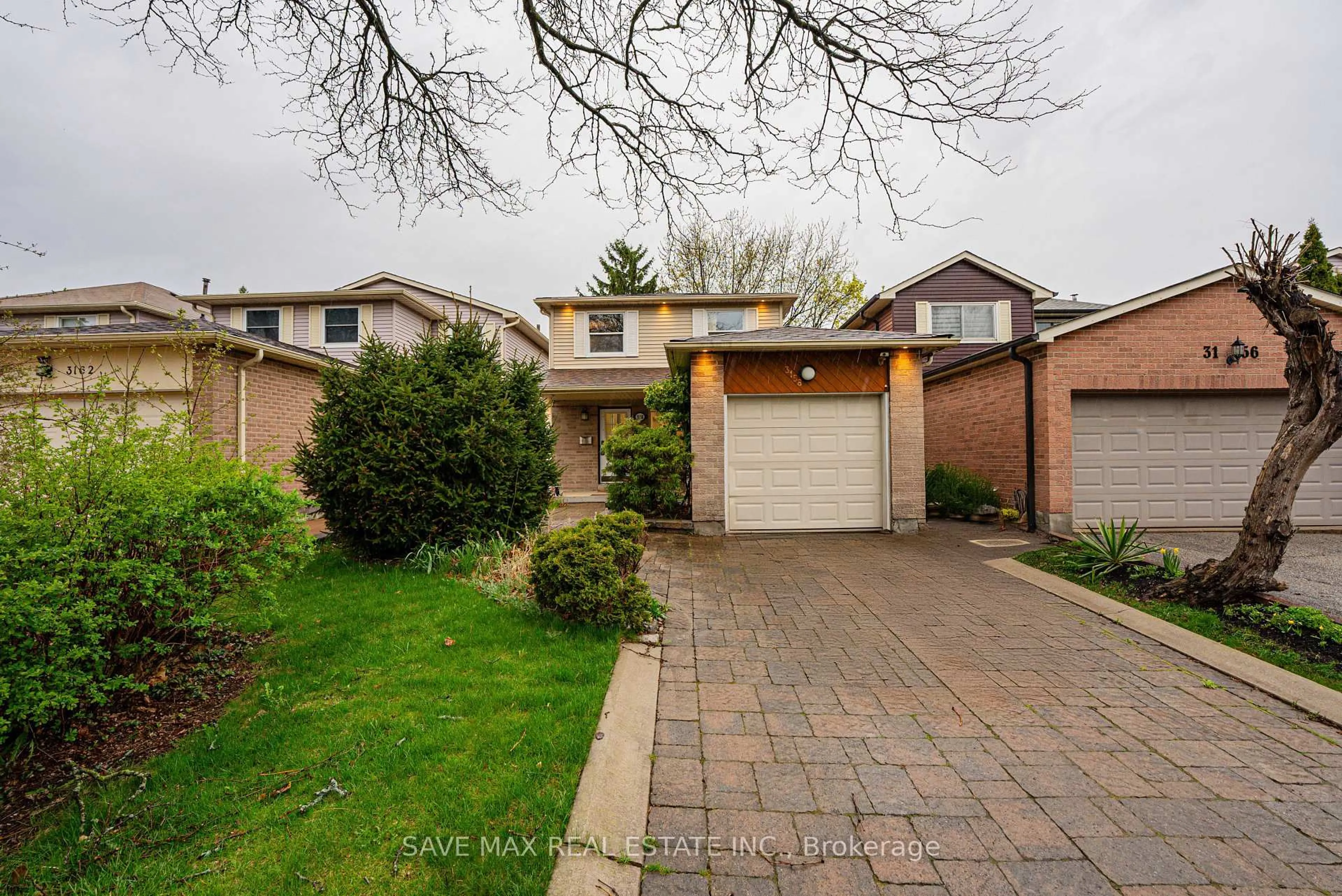 Home with brick exterior material, street for 3158 Keynes Cres, Mississauga Ontario L5N 3A1