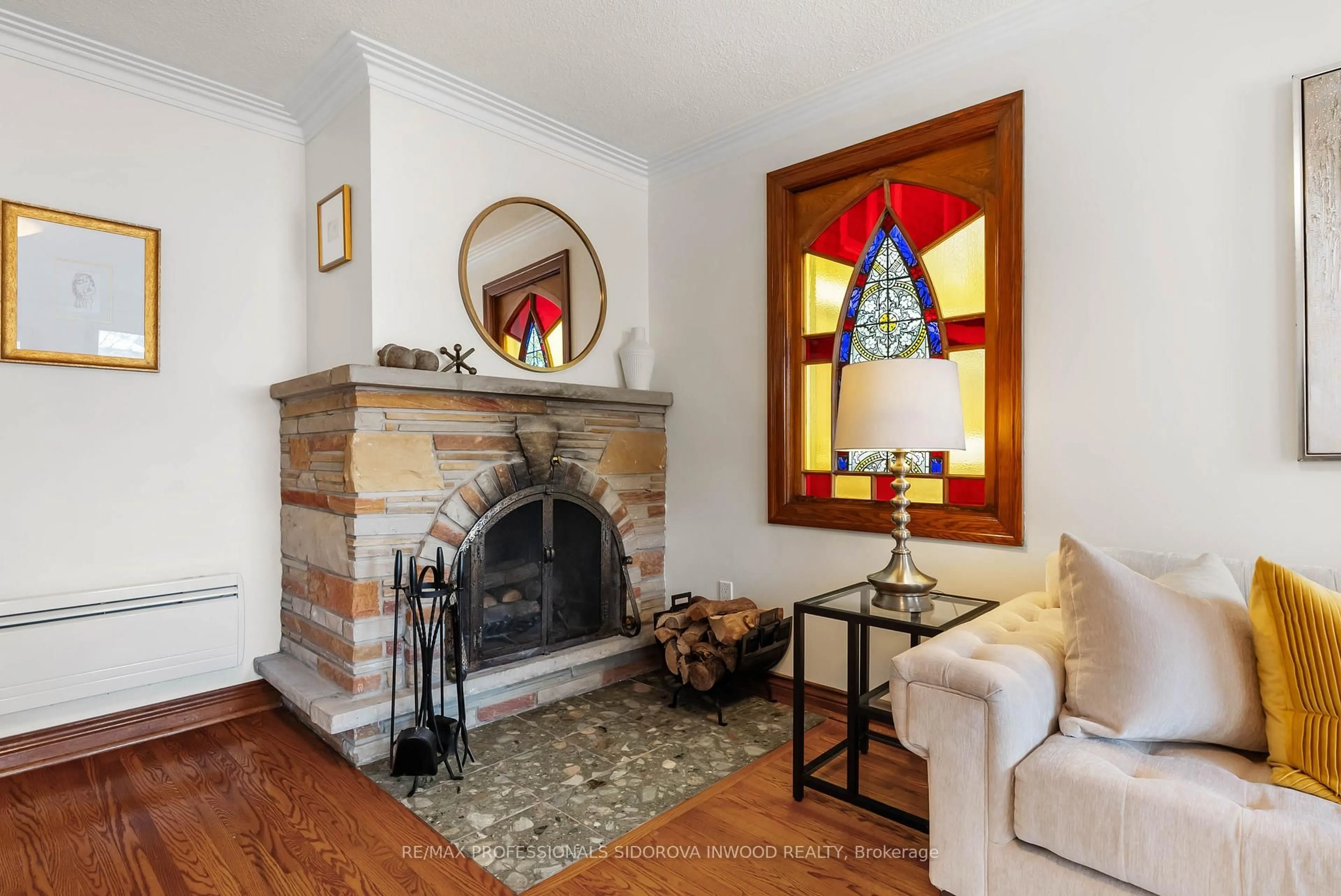 Living room with furniture, unknown for 38 Warren Cres, Toronto Ontario M6S 4S2
