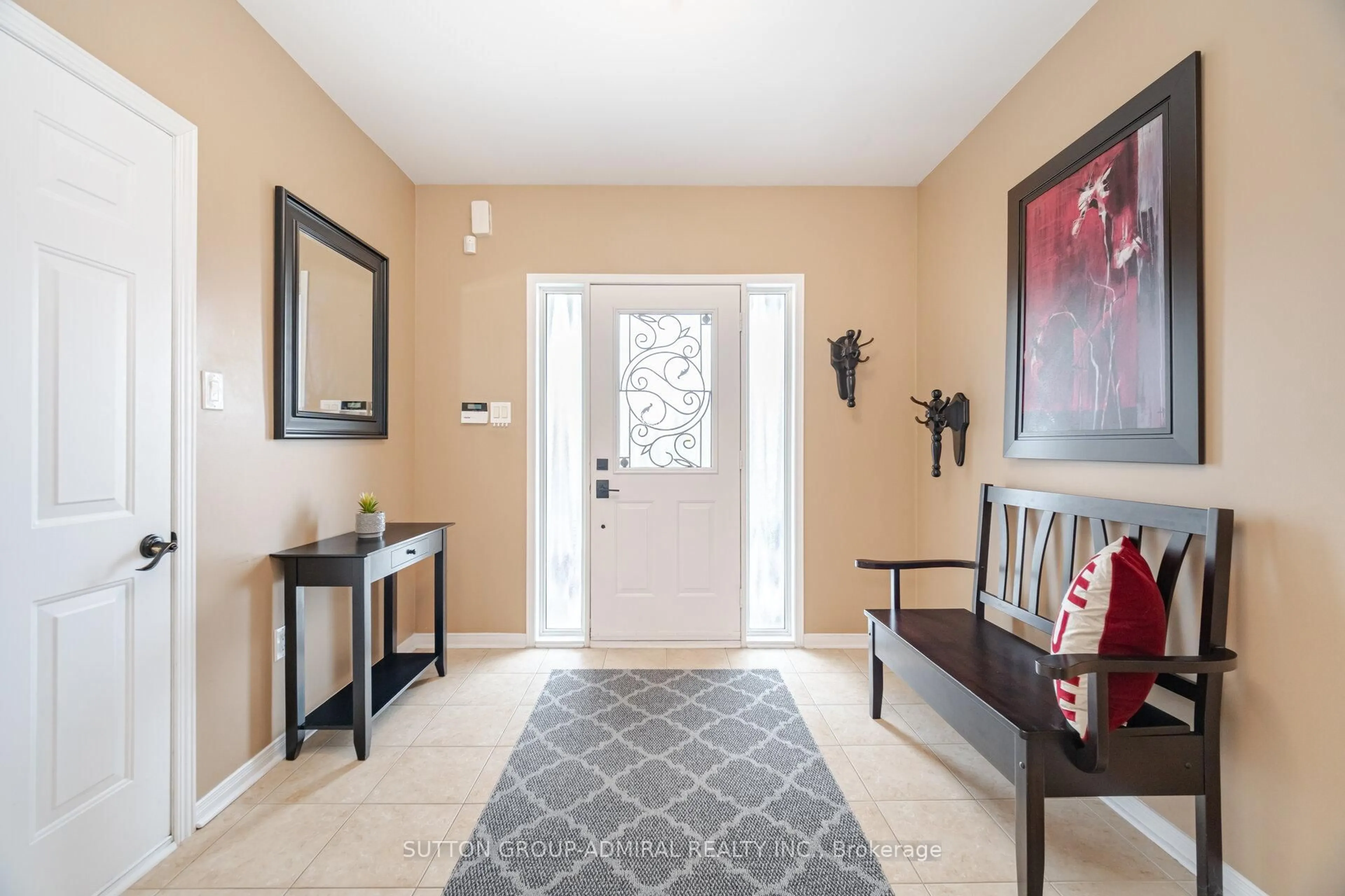 Indoor entryway for 35 Morningside Dr, Halton Hills Ontario L7G 0B5
