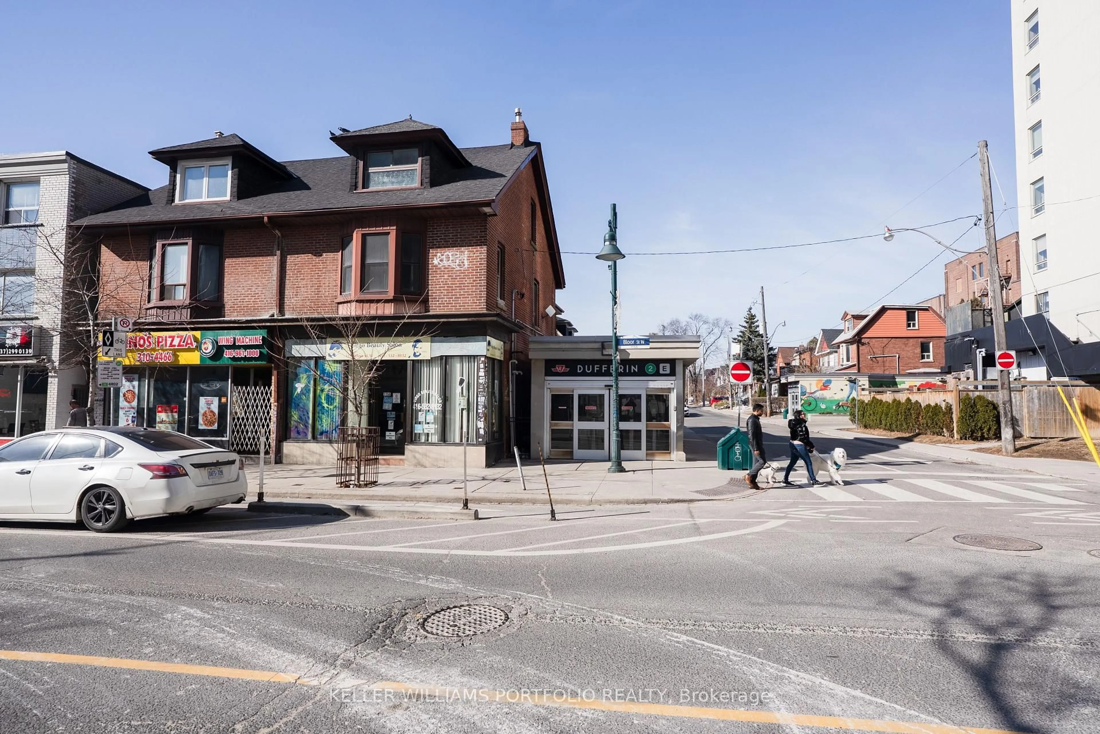 Unknown for 1156 Bloor St, Toronto Ontario M6H 1N1