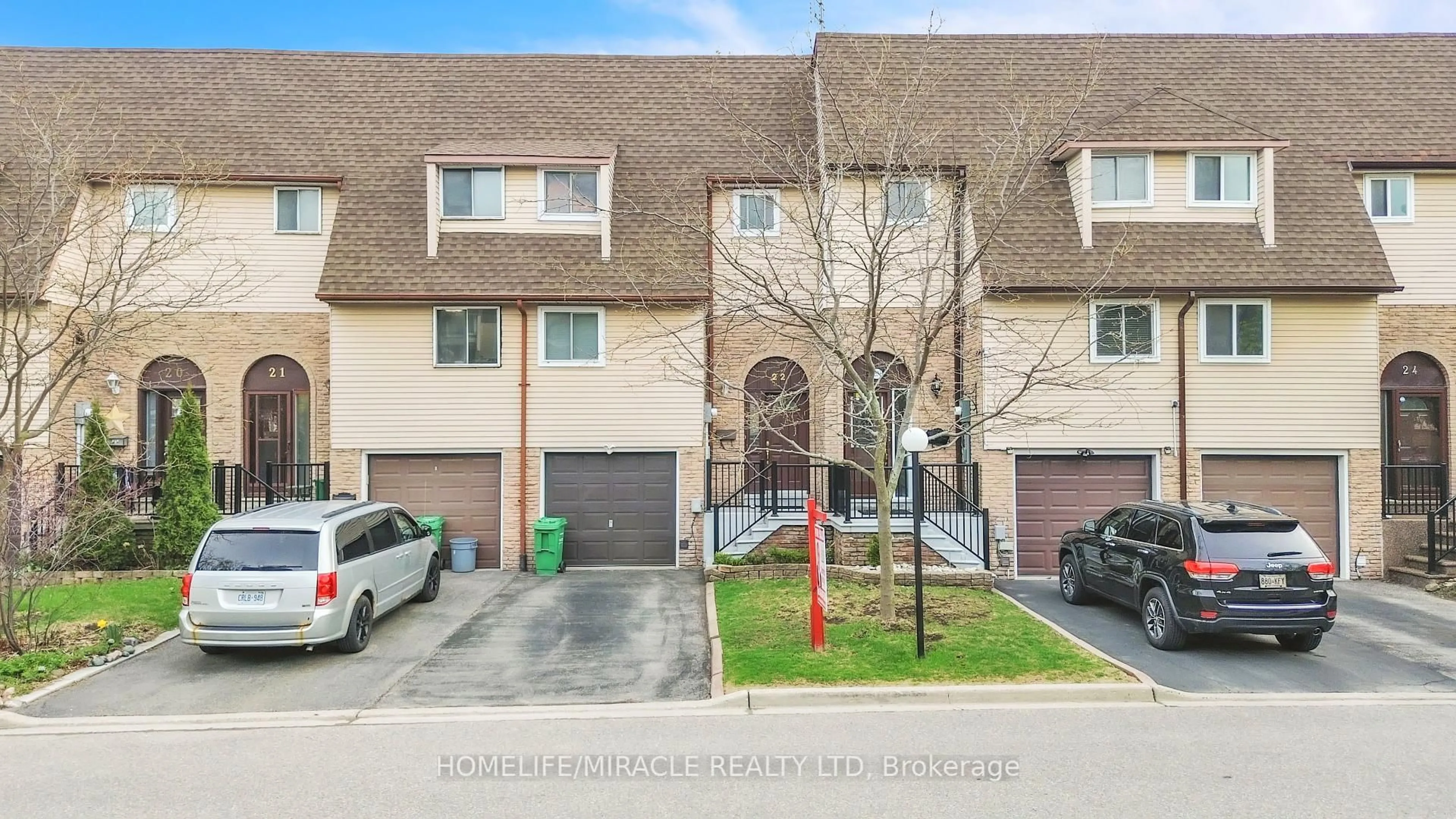 Unknown for 22 Rosset Cres, Brampton Ontario L6X 2R3