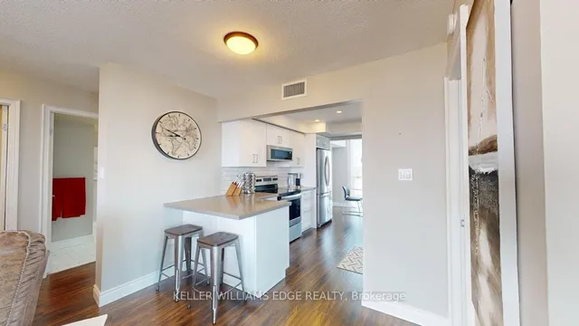 Additional property image - 5090 Pinedale Ave Unit 606