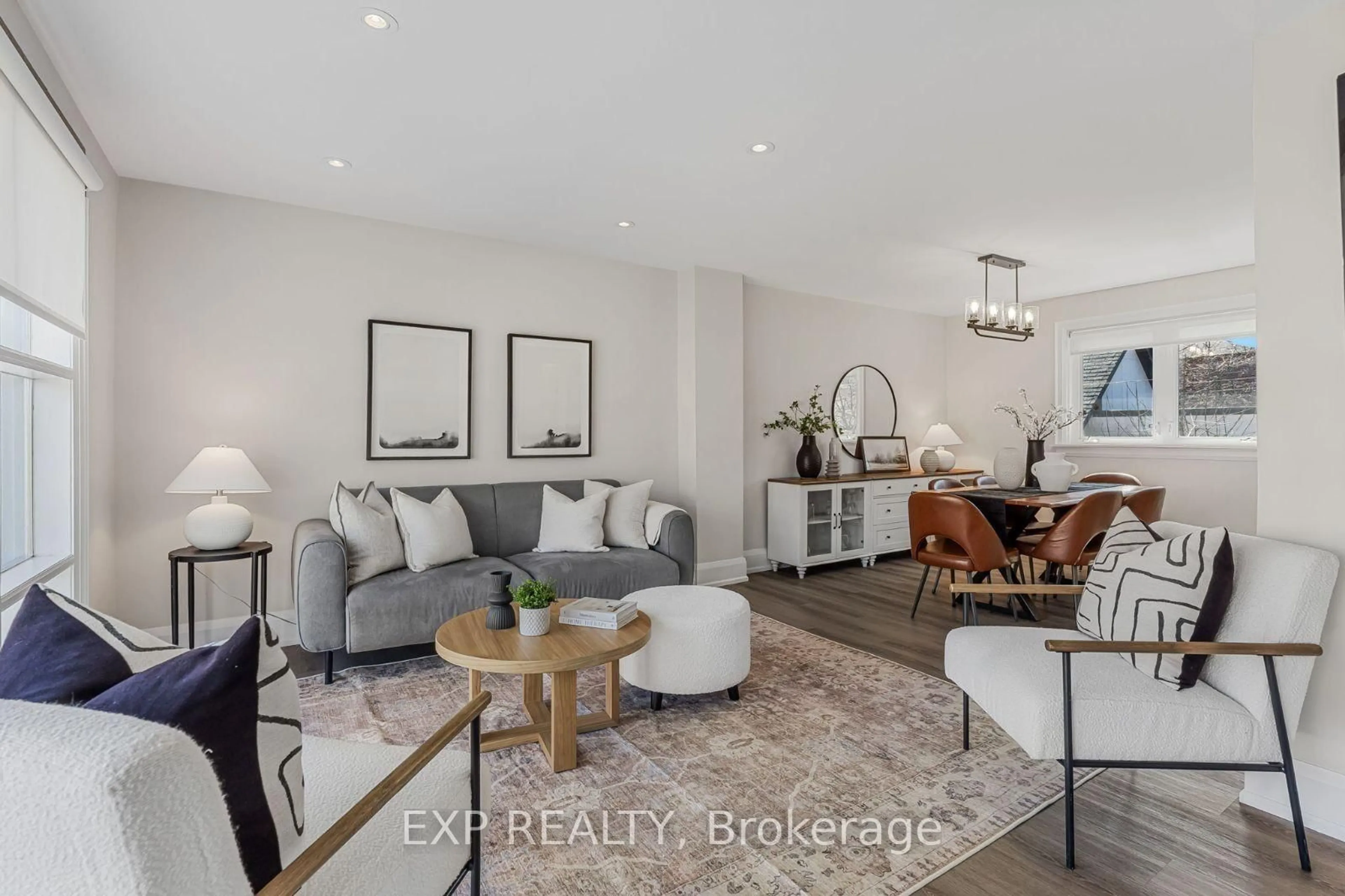 Living room with furniture, unknown for 75 Alder Cres, Toronto Ontario M8W 1E1
