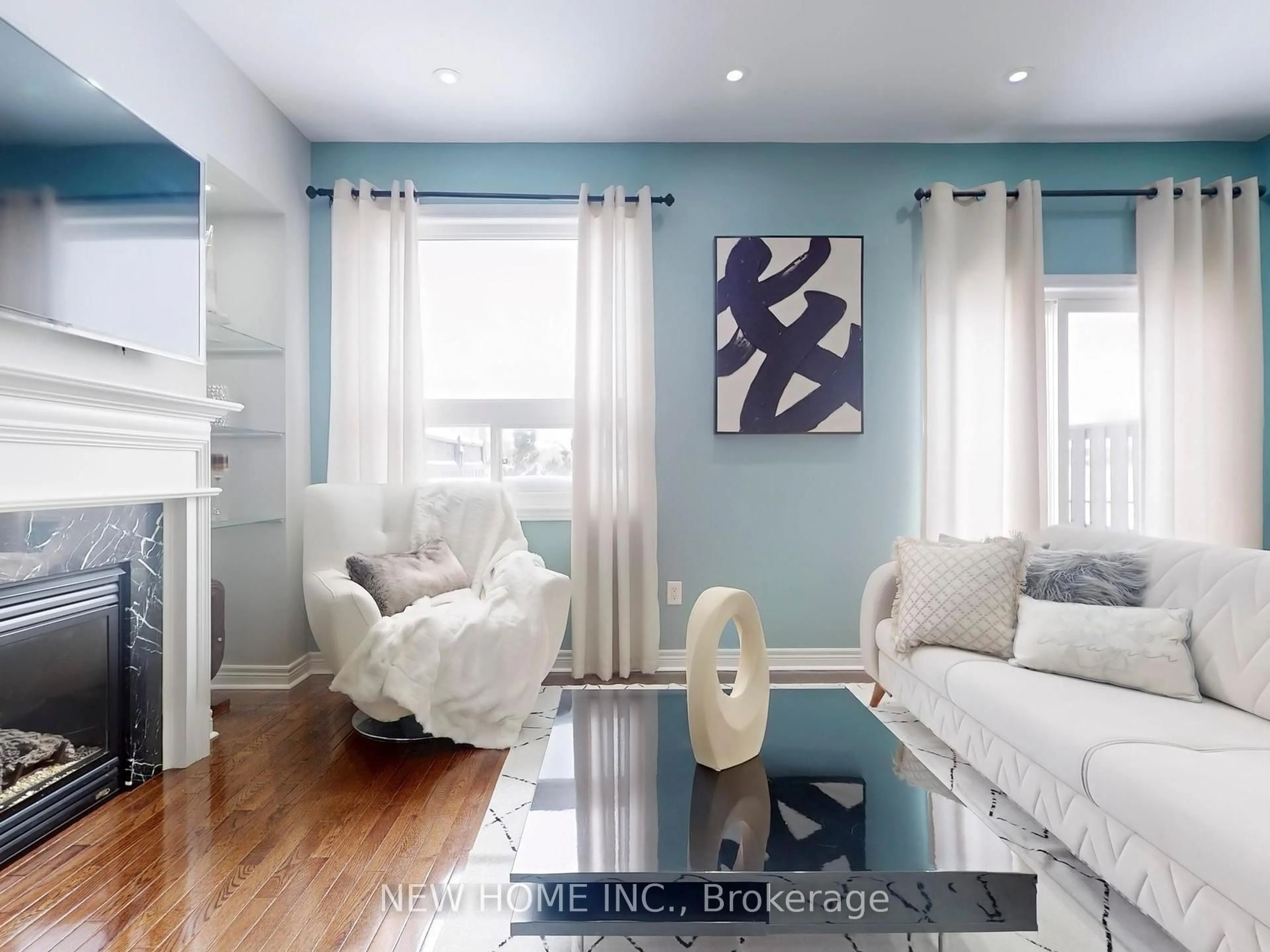 Living room with furniture, wood/laminate floor for 2425 Old Brompton Way, Oakville Ontario L6M 0J6