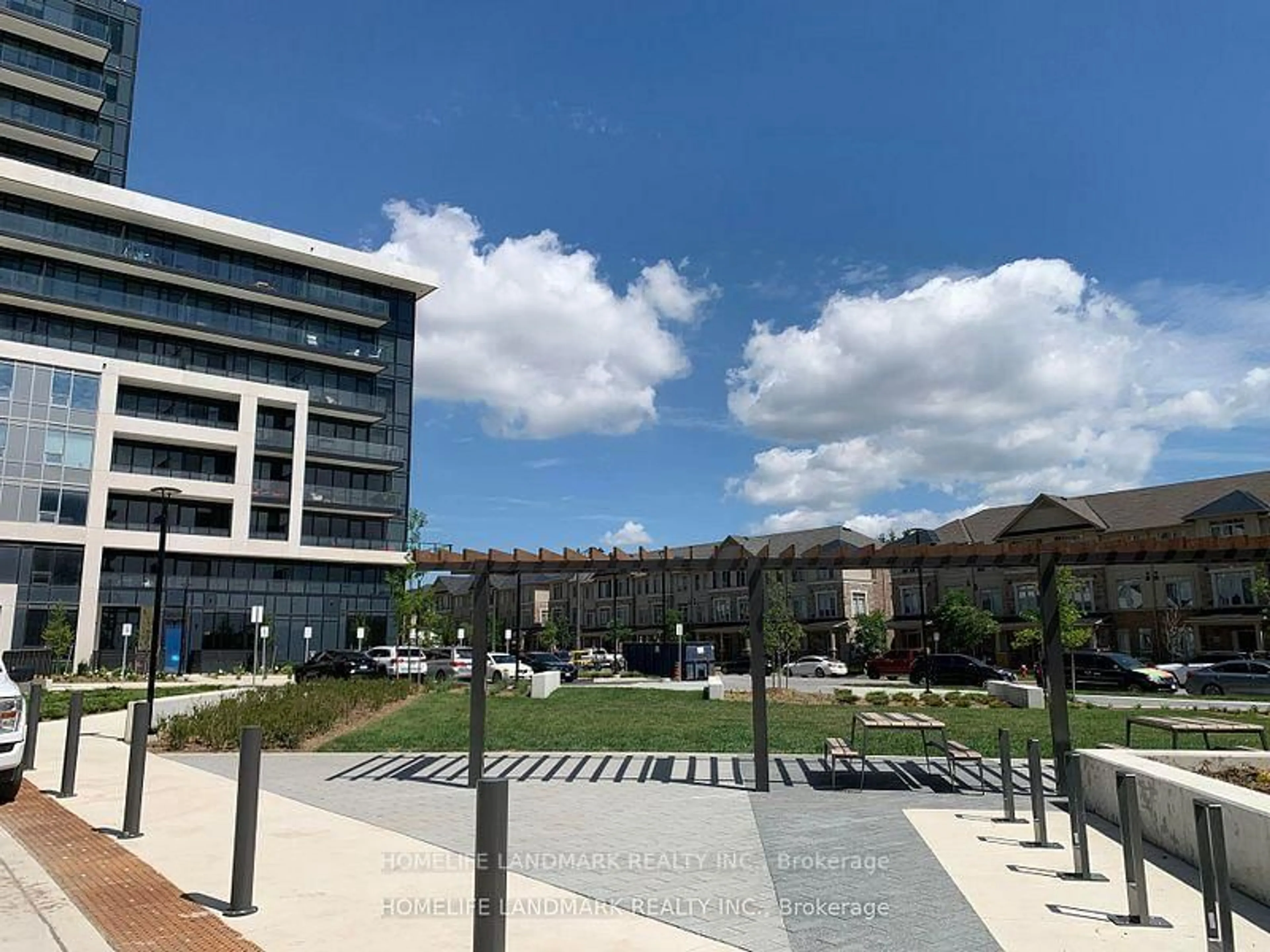 Unknown for 3220 William Coltson Ave ## 1214, Oakville Ontario L6H 7X9