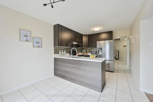 Additional image 35 of 10 Stalbridge Ave