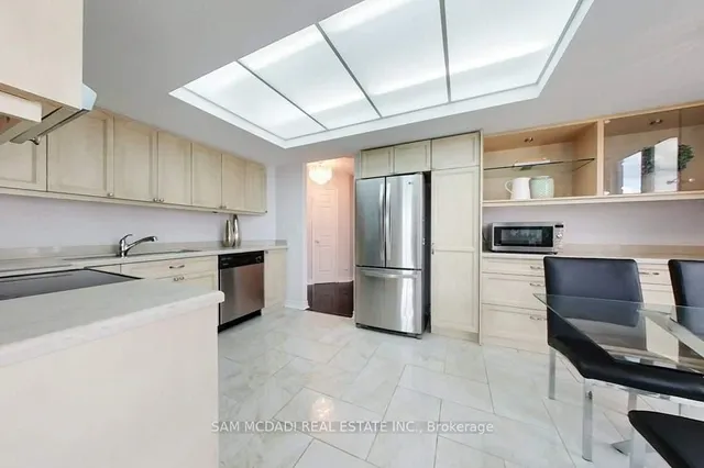 Additional property image - 55 Kingsbridge Garden Circ Unit 1411