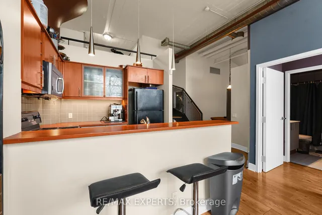 Additional property image - 1001 Roselawn Ave Unit 115