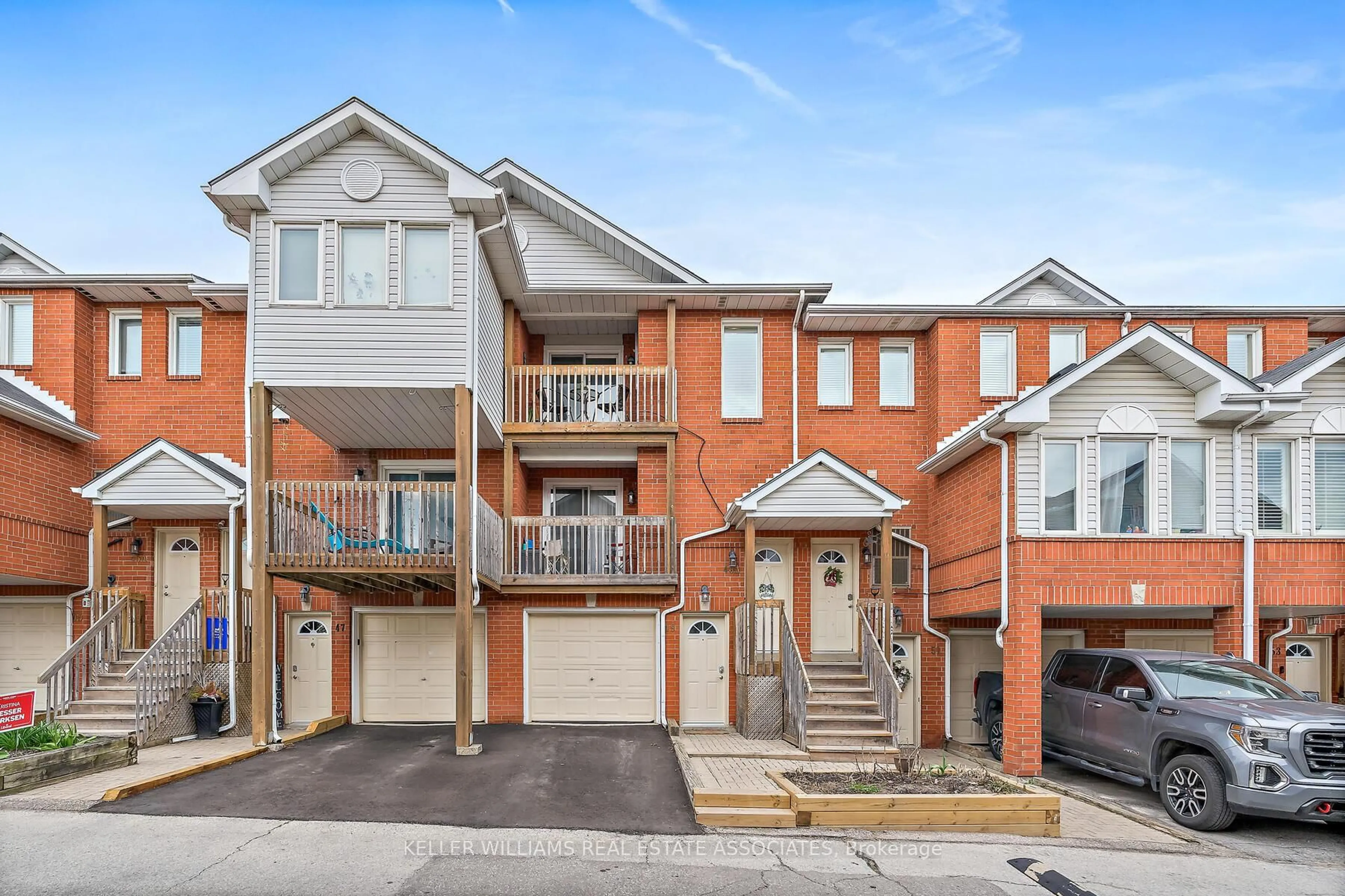 Home with brick exterior material, street for 49A Wylie Circ, Halton Hills Ontario L7G 5M1