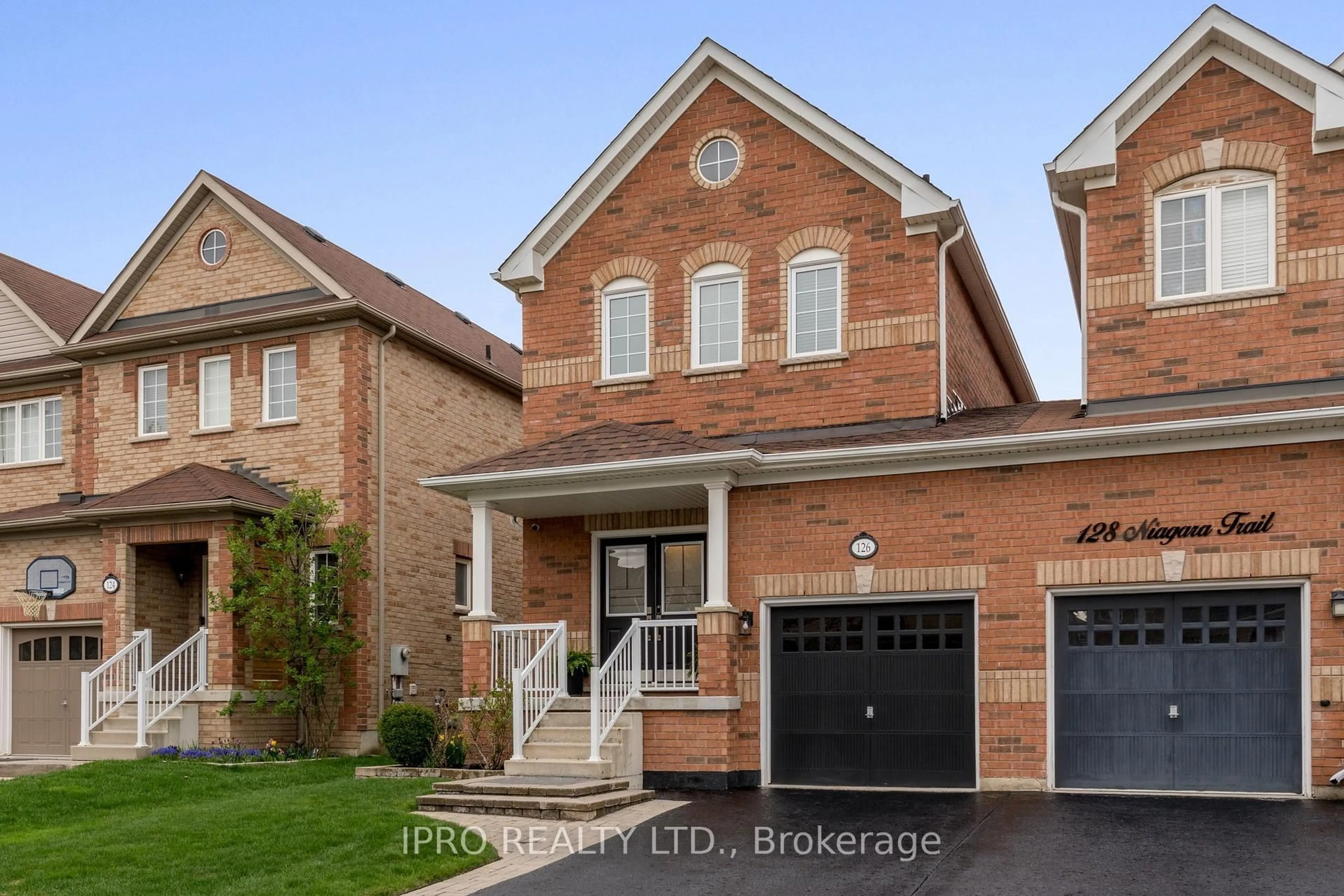 Home with brick exterior material, street for 126 Niagara Tr, Halton Hills Ontario L7G 0A6