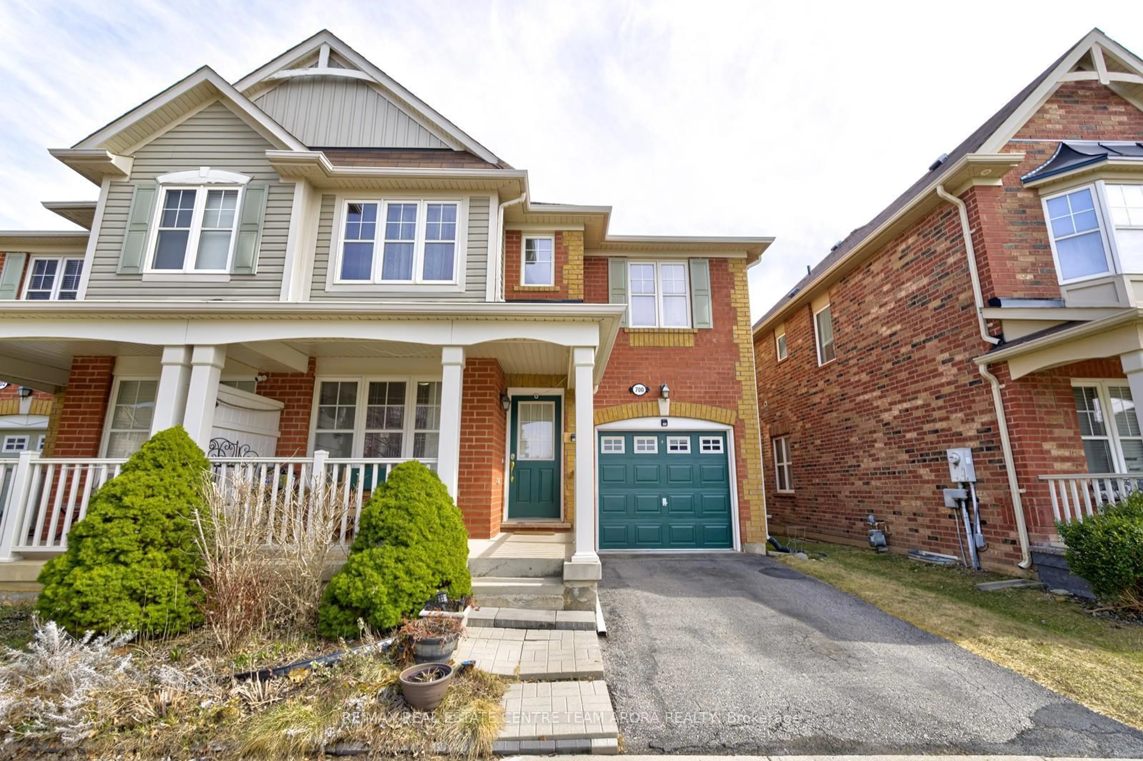 Home with brick exterior material, street for 700 Hepburn Rd, Milton Ontario L9T 0M5