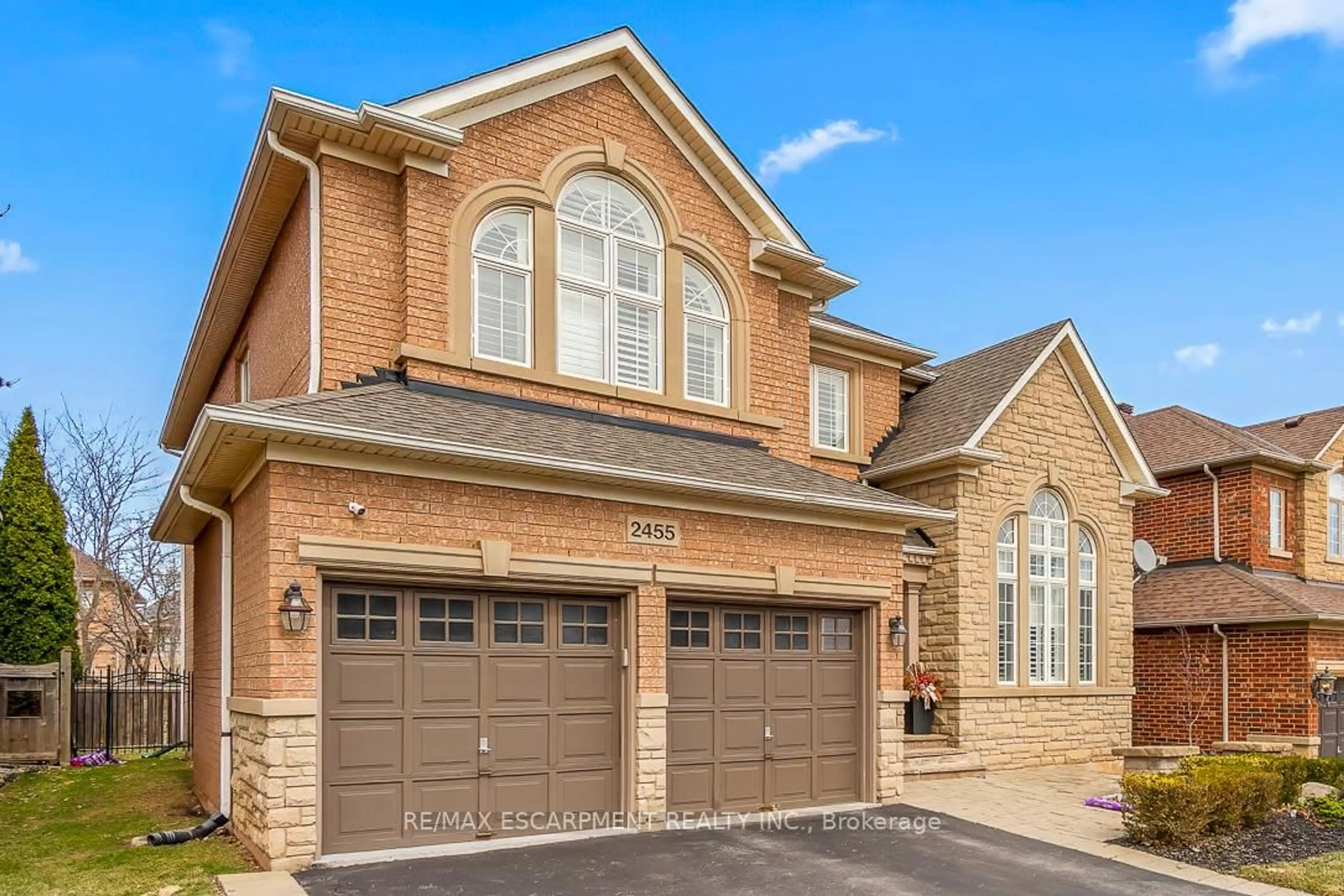 Home with brick exterior material, street for 2455 BON ECHO Dr, Oakville Ontario L6H 7R1