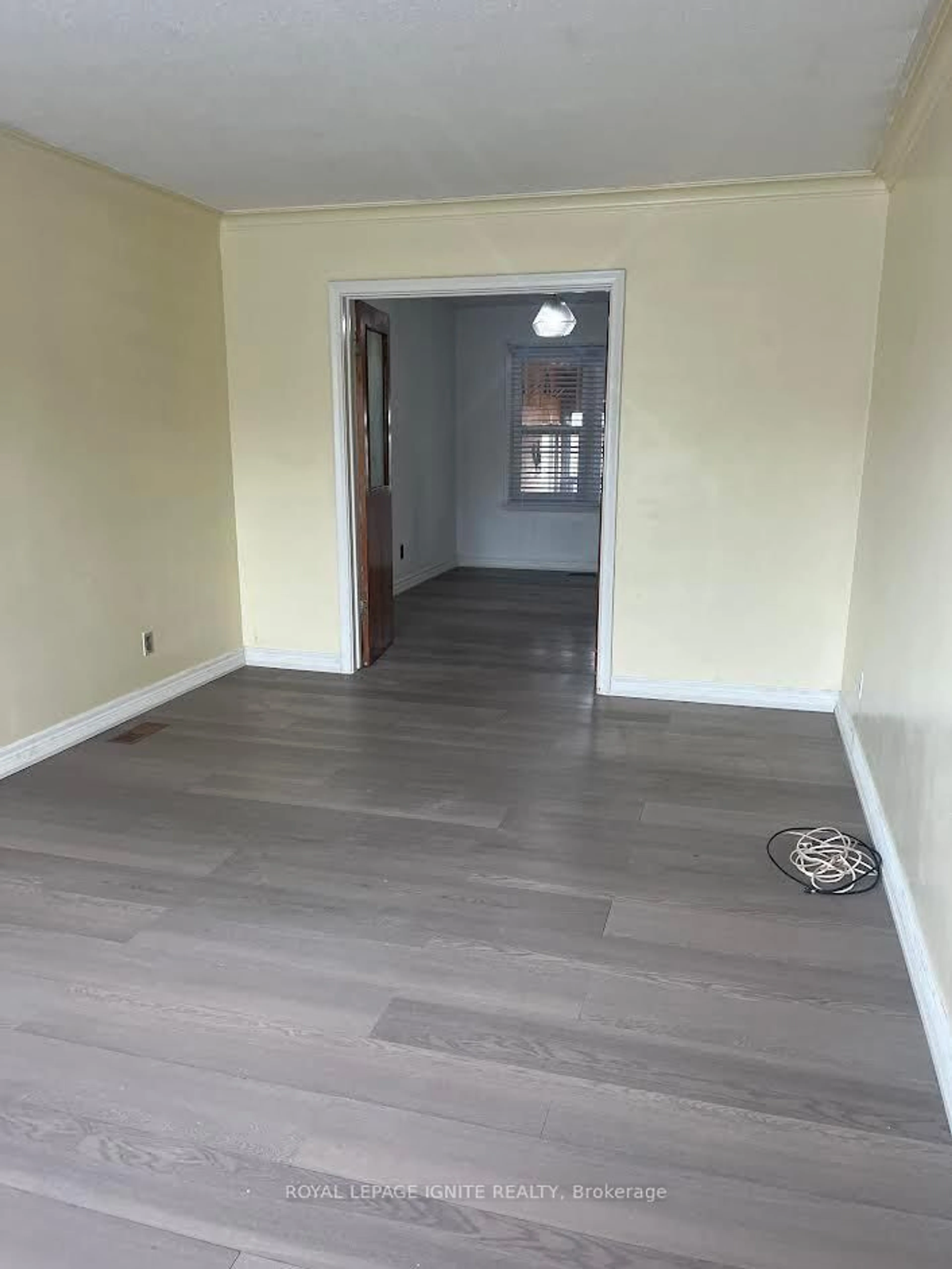 A pic of a room for 852 Runnymede Rd, Toronto Ontario M6N 3W2